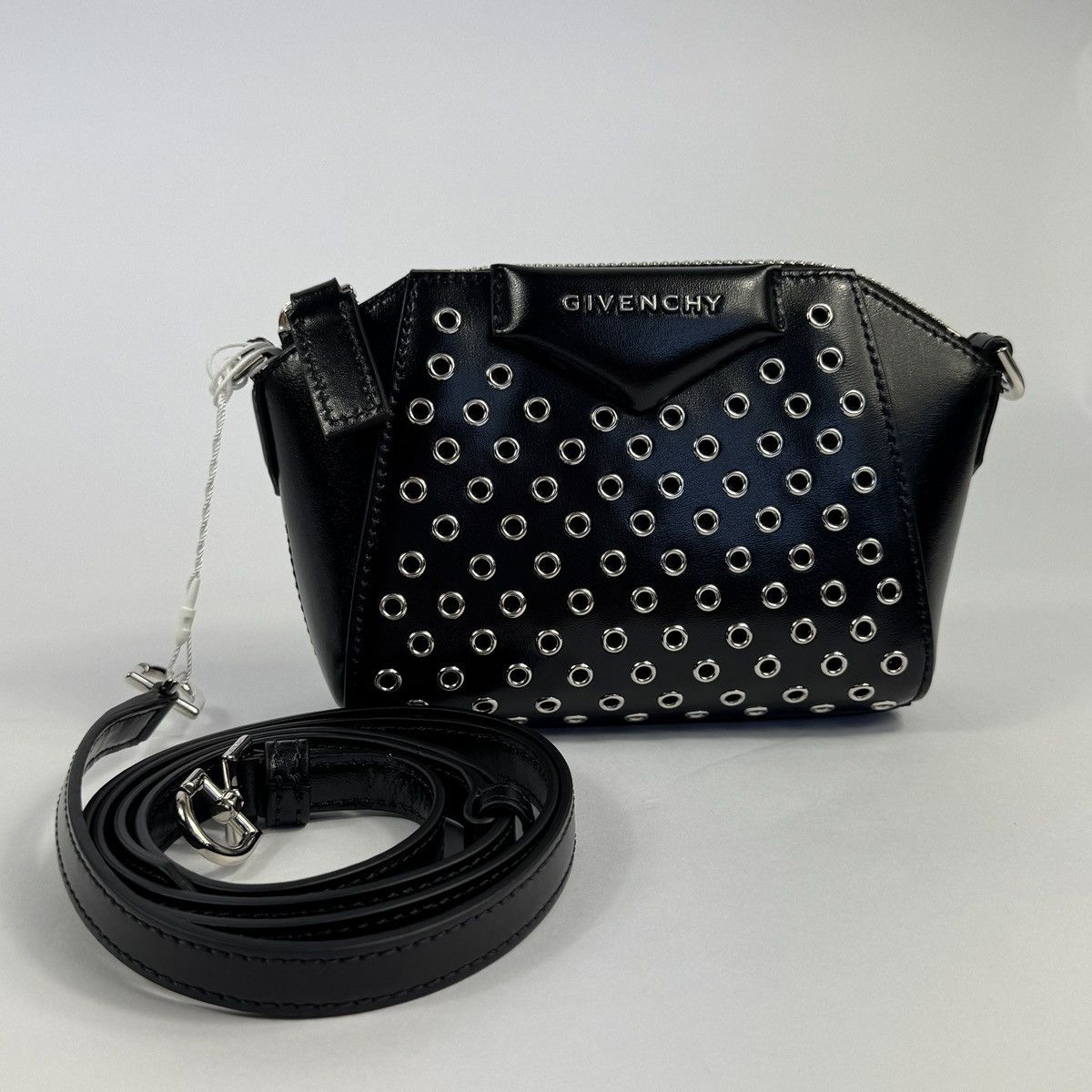 Givenchy ANTIGONA NANO LEATHER CROSS BODY BAG Size ONE SIZE - 1 Thumbnail