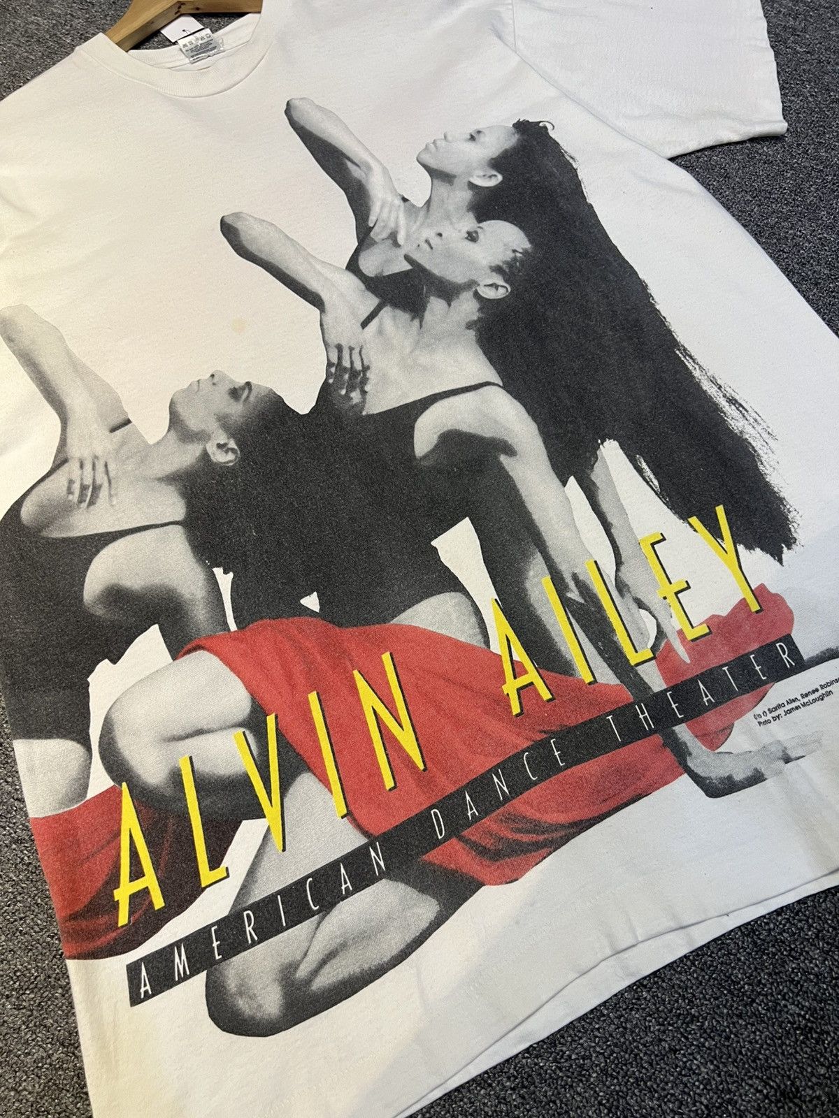 Fruit Of The Loom Vintage Alvin Ailey American Dance Theatre 90s Shirt Size US XL / EU 56 / 4 - 3 Thumbnail