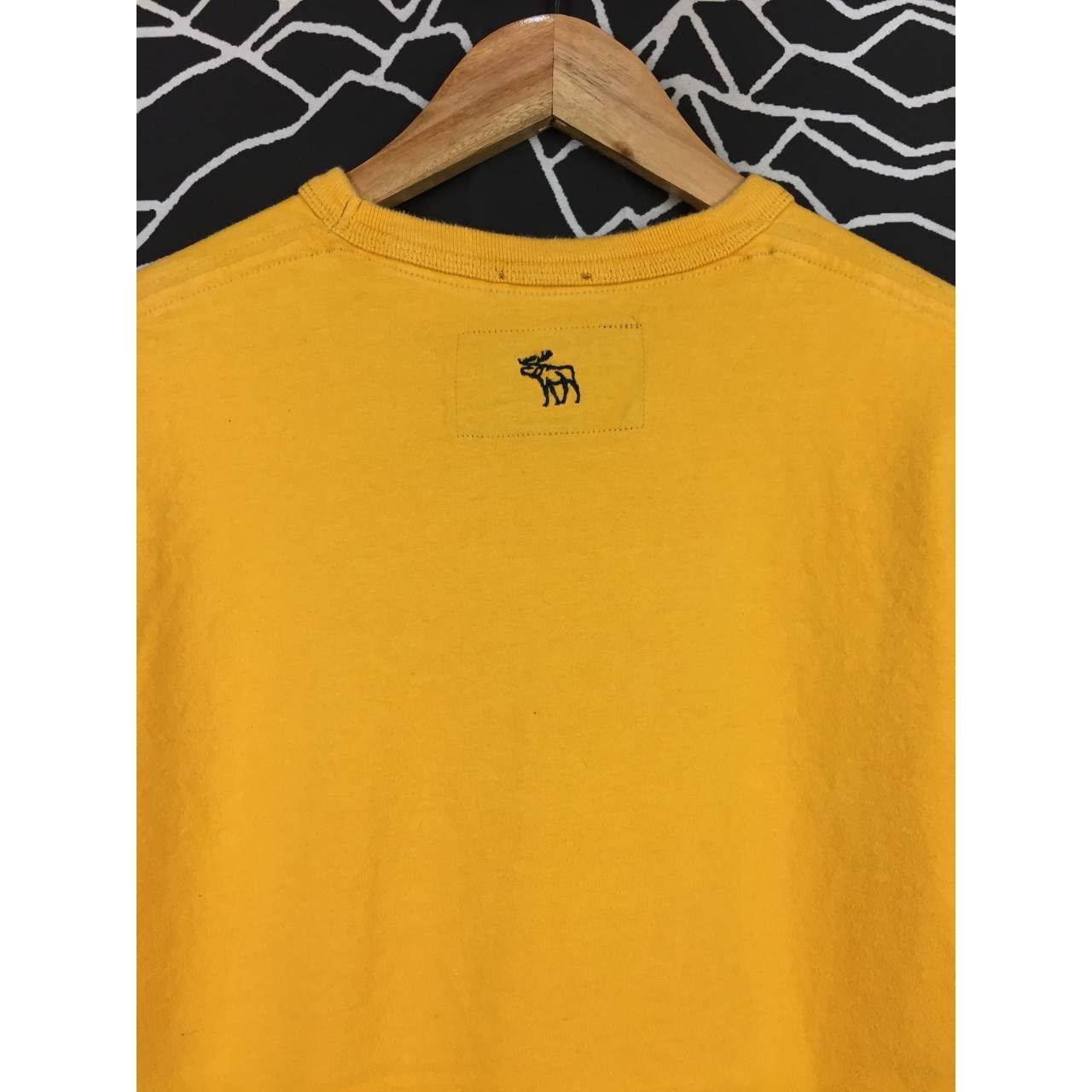 Abercrombie & Fitch Abercrombie & Fitch Embroidered Logo Long Sleeve Tee Size US M / EU 48-50 / 2 - 5 Thumbnail