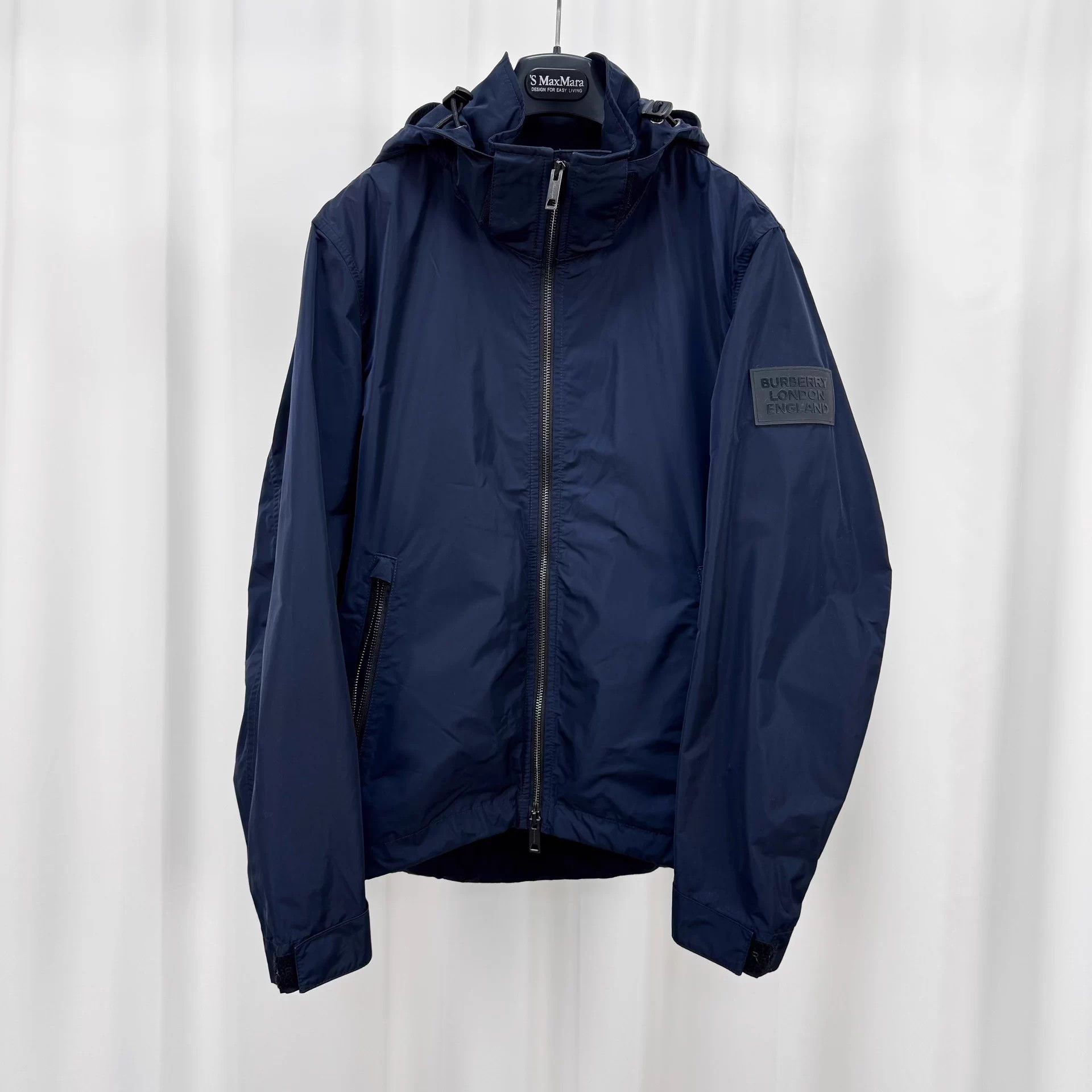 Burberry Burberry Rubber Logo Nylon Jacket 46 99 New Size US S / EU 44-46 / 1 - 1 Thumbnail