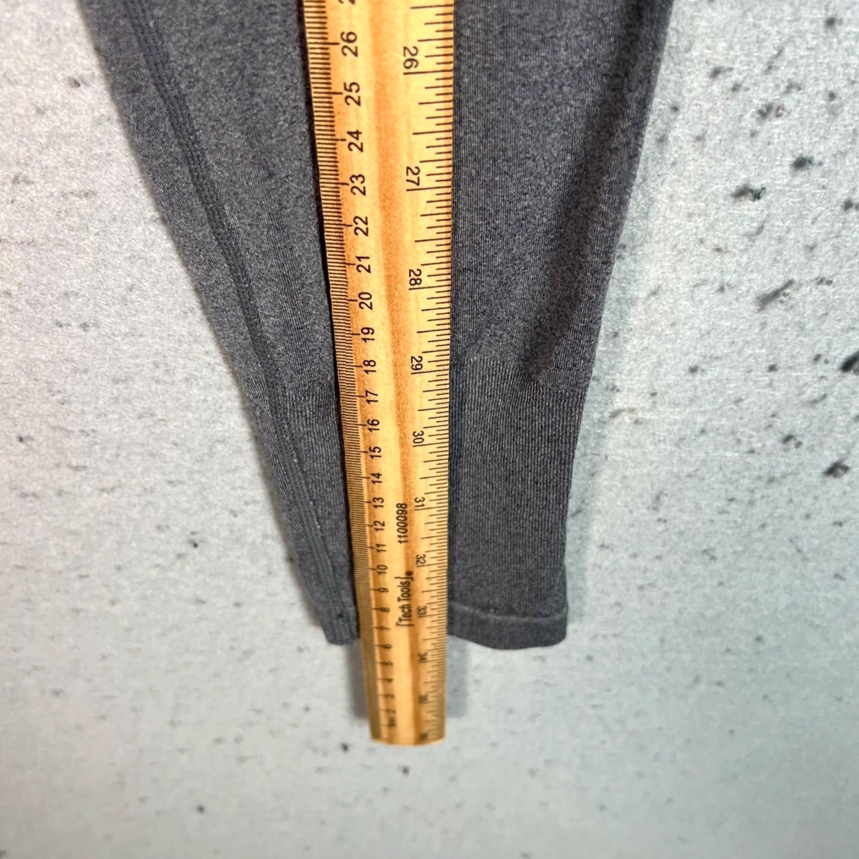 Uniqlo Uniqlo Airism Womens Size S Dark Gray Leggings Athletic Gym Size 28" / US 6 / IT 42 - 5 Thumbnail