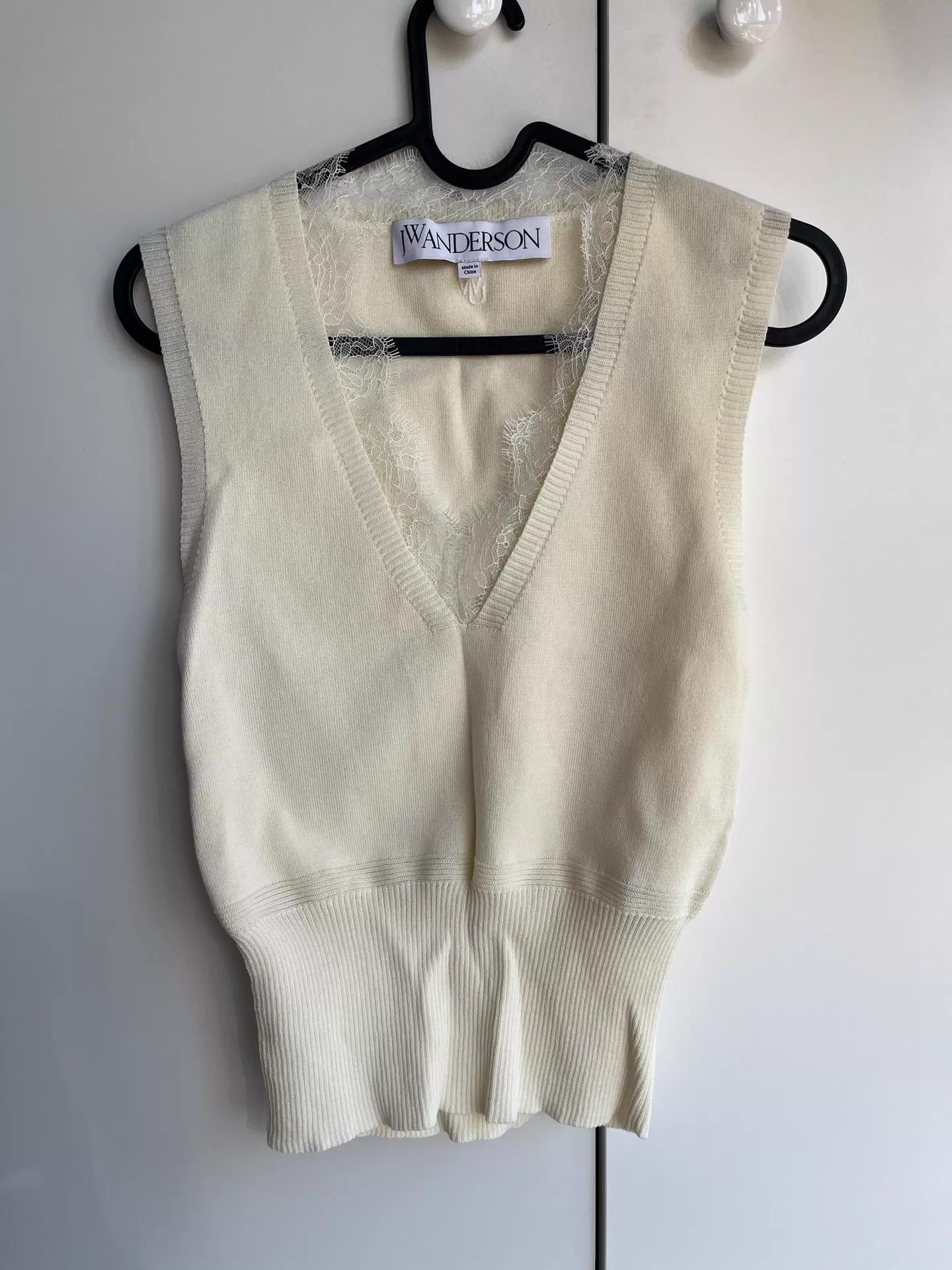 JW Anderson JW Anderson New Knit Vest Lace Neckline S Delicate Heavy Size S / US 4 / IT 40 - 1 Thumbnail