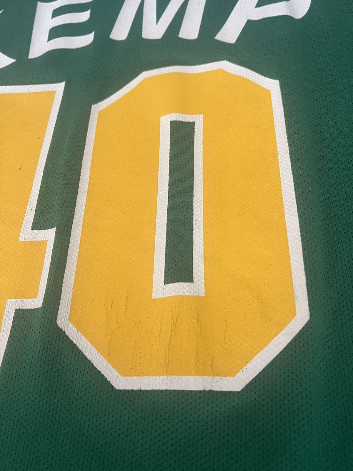 Champion Shawn Kemp Seattle Super Sonics champion Jersey sz48 m Size US XL / EU 56 / 4 - 4 Thumbnail