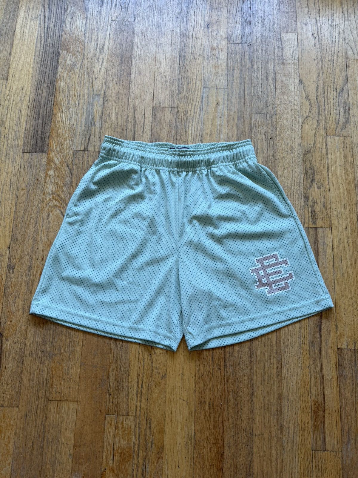 Eric Emanuel (NEW) Eric Emanuel Realtree Camo Mesh Shorts Sz S