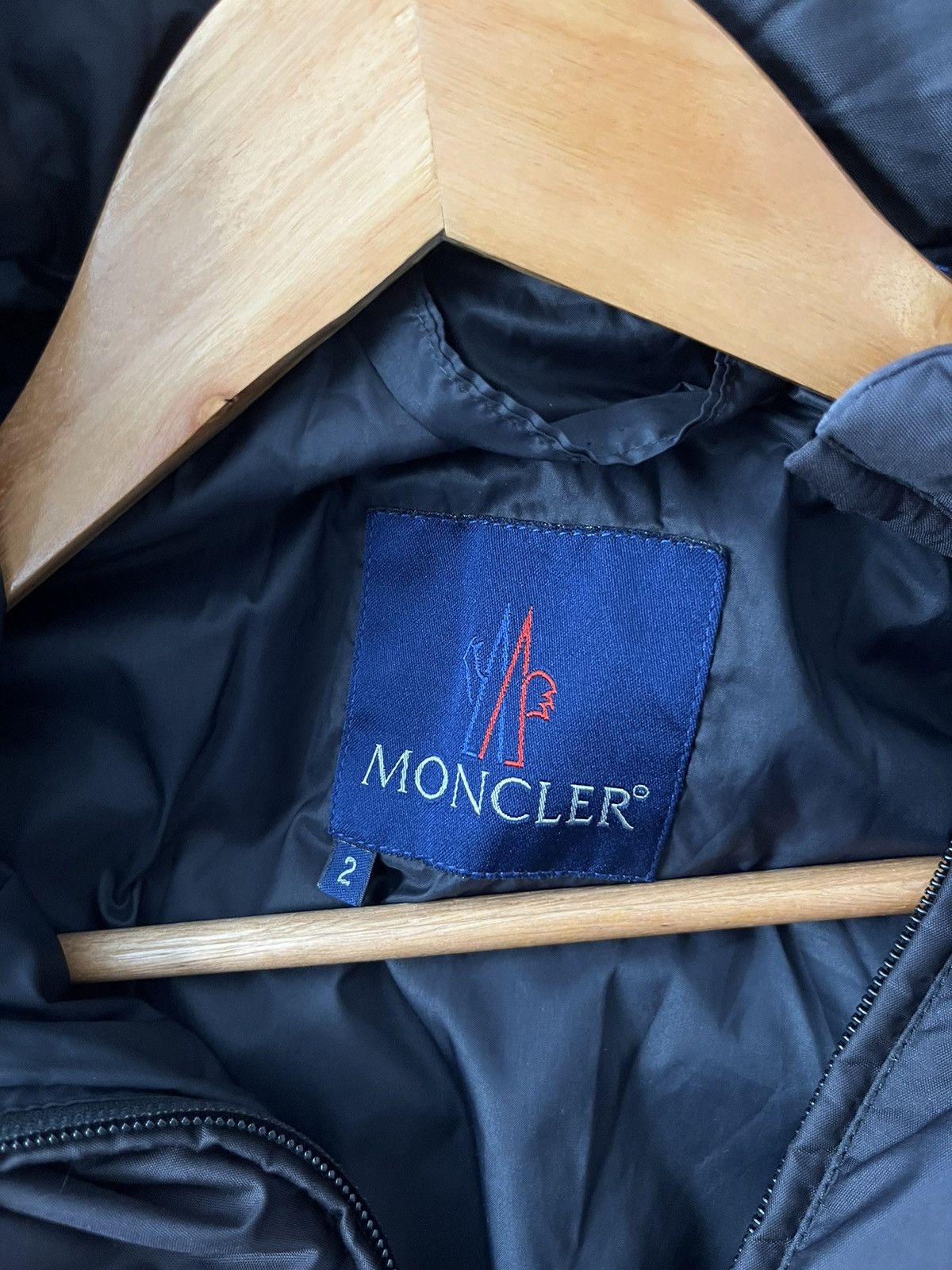 Moncler Vintage Moncler Puffer Down Jacket Size M Size M / US 6-8 / IT 42-44 - 8 Thumbnail
