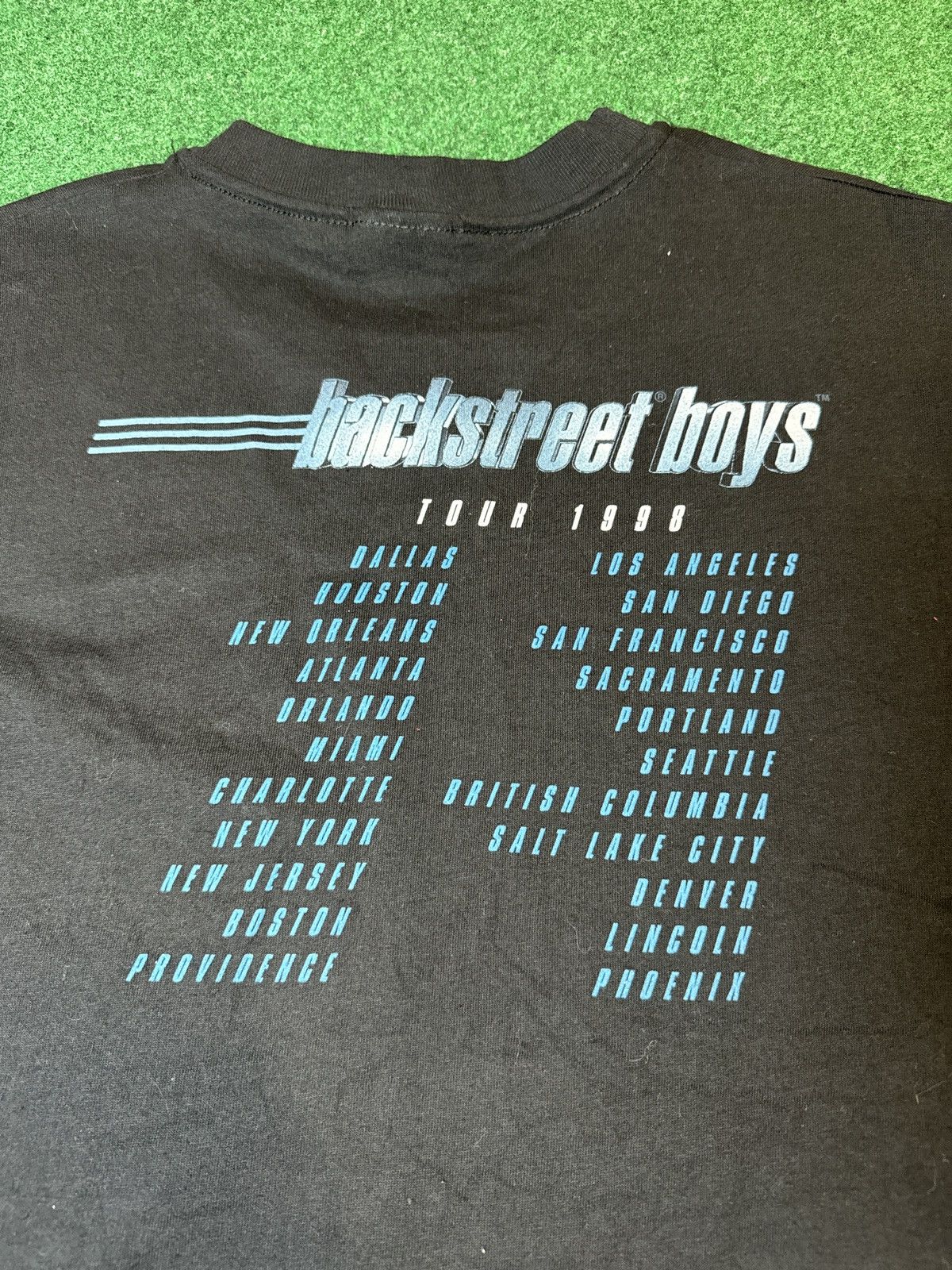 Band Tees × Vintage Vtg 90s RARE Backstreet Boys 1998 Millennium Band T Shirt Size US L / EU 52-54 / 3 - 6 Thumbnail