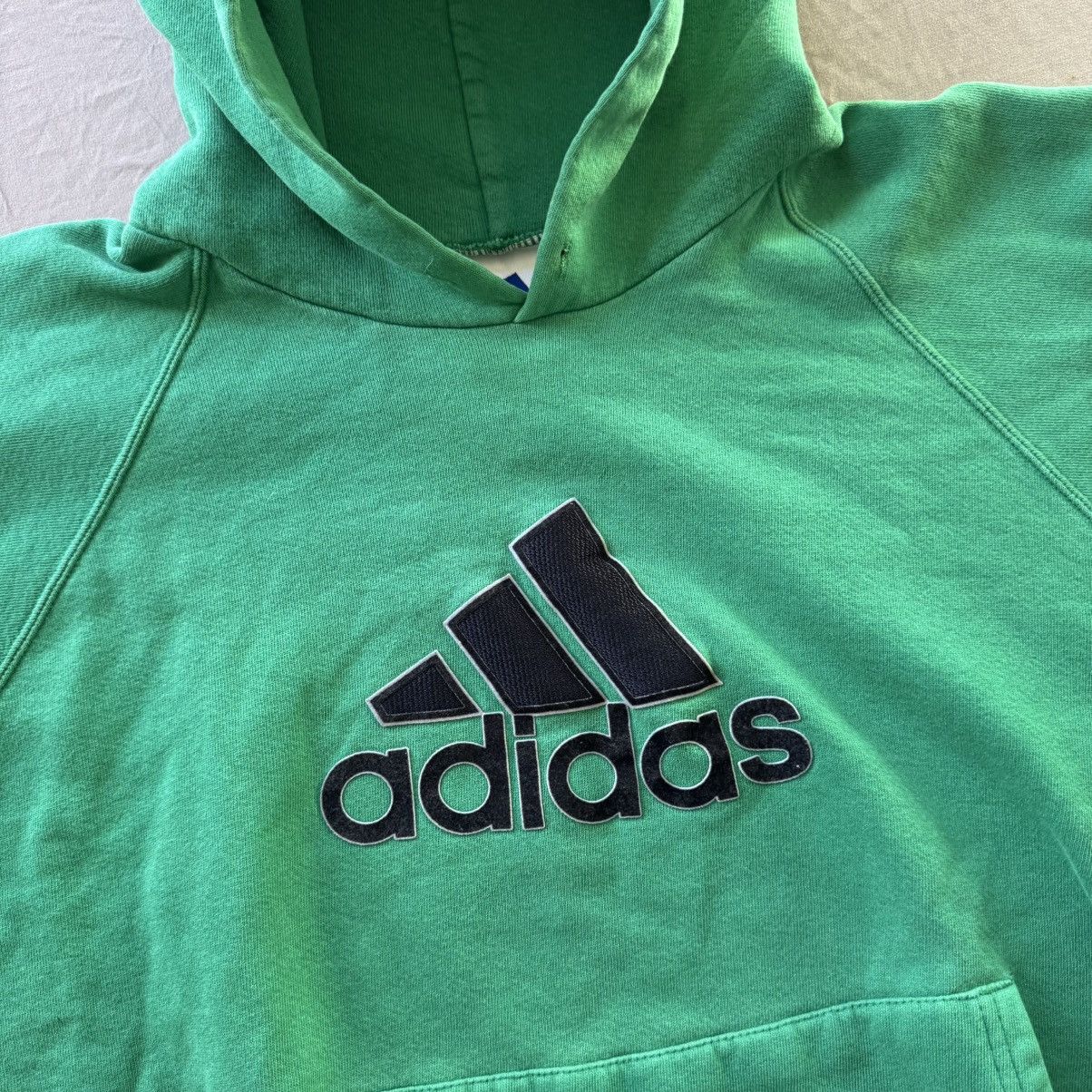 Adidas Vintage Adidas Logo Hoodie Size US S / EU 44-46 / 1 - 4 Thumbnail