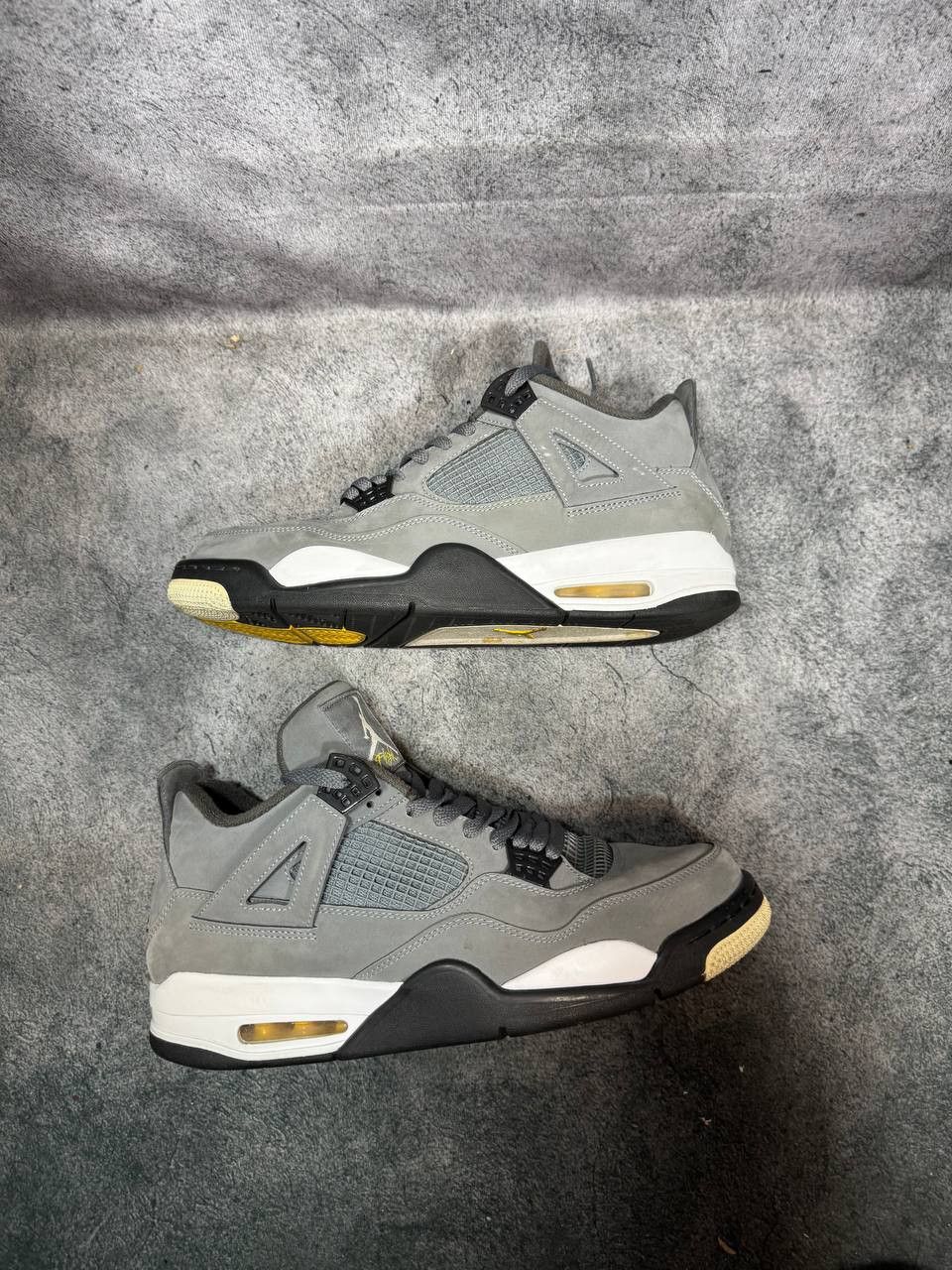 Jordan Brand Size 12 | Jordan 4 Cool Gray No Box | Pre-Owned Size US 12 / EU 45 - 8 Thumbnail