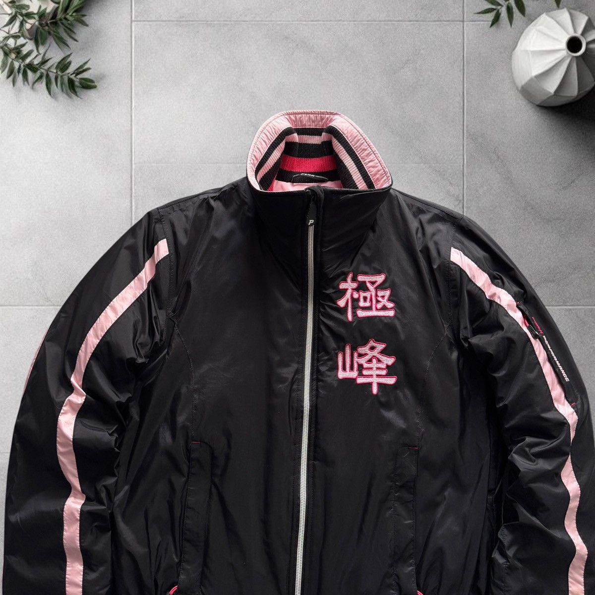 Peak Performance Peak Performance Dragon J Thermolite Puffer Jacket Techwear Size US S / EU 44-46 / 1 - 11 Thumbnail