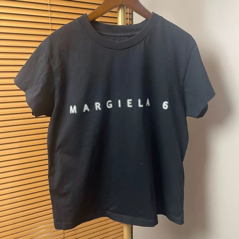 Maison Margiela Maison Margiela Blurred letter short sleeves 2502-Nextarrow Size US M / EU 48-50 / 2 - 1 Thumbnail