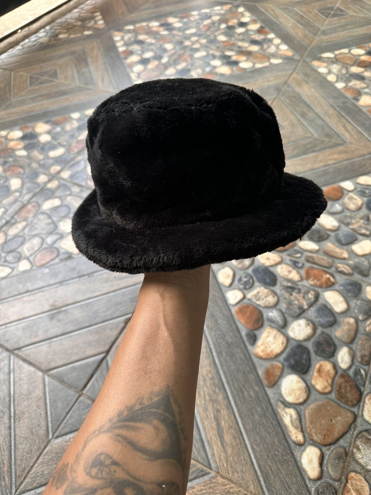 Moschino Vintage Moschino Bucket Hats Size ONE SIZE - 3 Thumbnail
