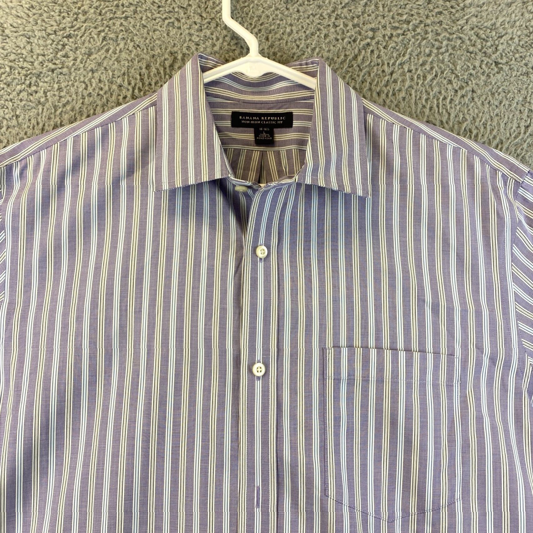 Banana Republic Banana Republic Men’s Size L 16 1/2 Button Up Dress Shirt Classic Fit 76-58 Size 42R - 4 Thumbnail