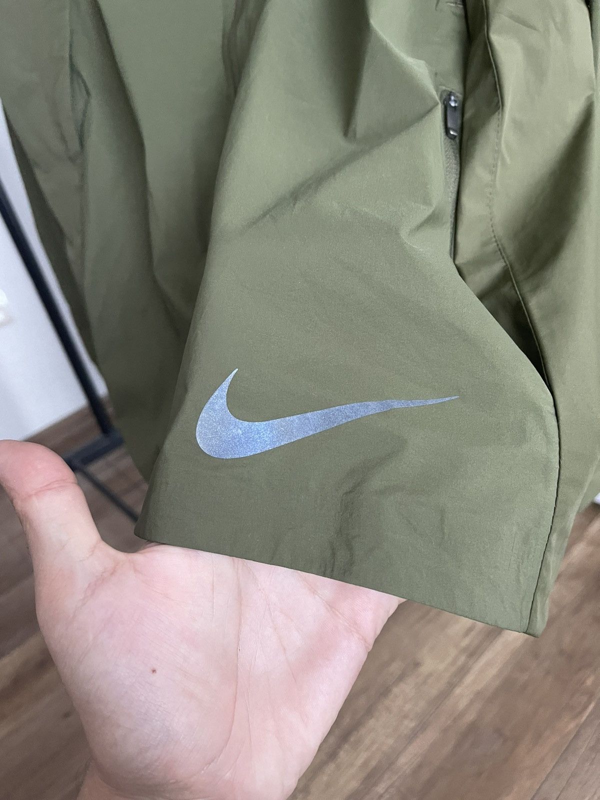 Nike Nike Zonal Aeroshield Running Zip Jacket Size US M / EU 48-50 / 2 - 6 Thumbnail