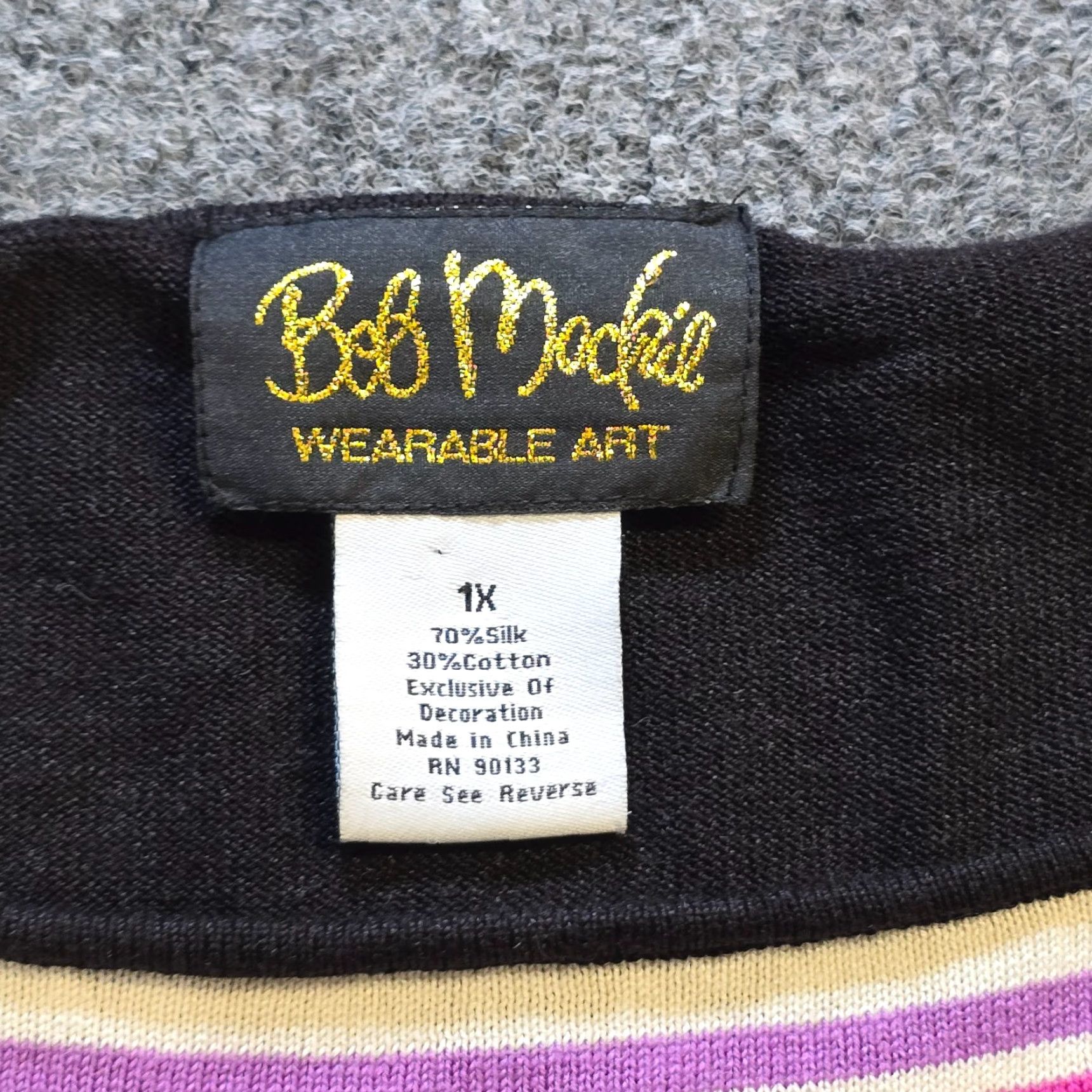 Bob Mackie Bob Mackie Sweater Womens 1X Black Silk Blend Pink Embroidery Casual Knit Pullover Round Neck 3/4 Sleeve Lightweight Vintage No? Size XL / US 12-14 / IT 48-50 - 4 Thumbnail