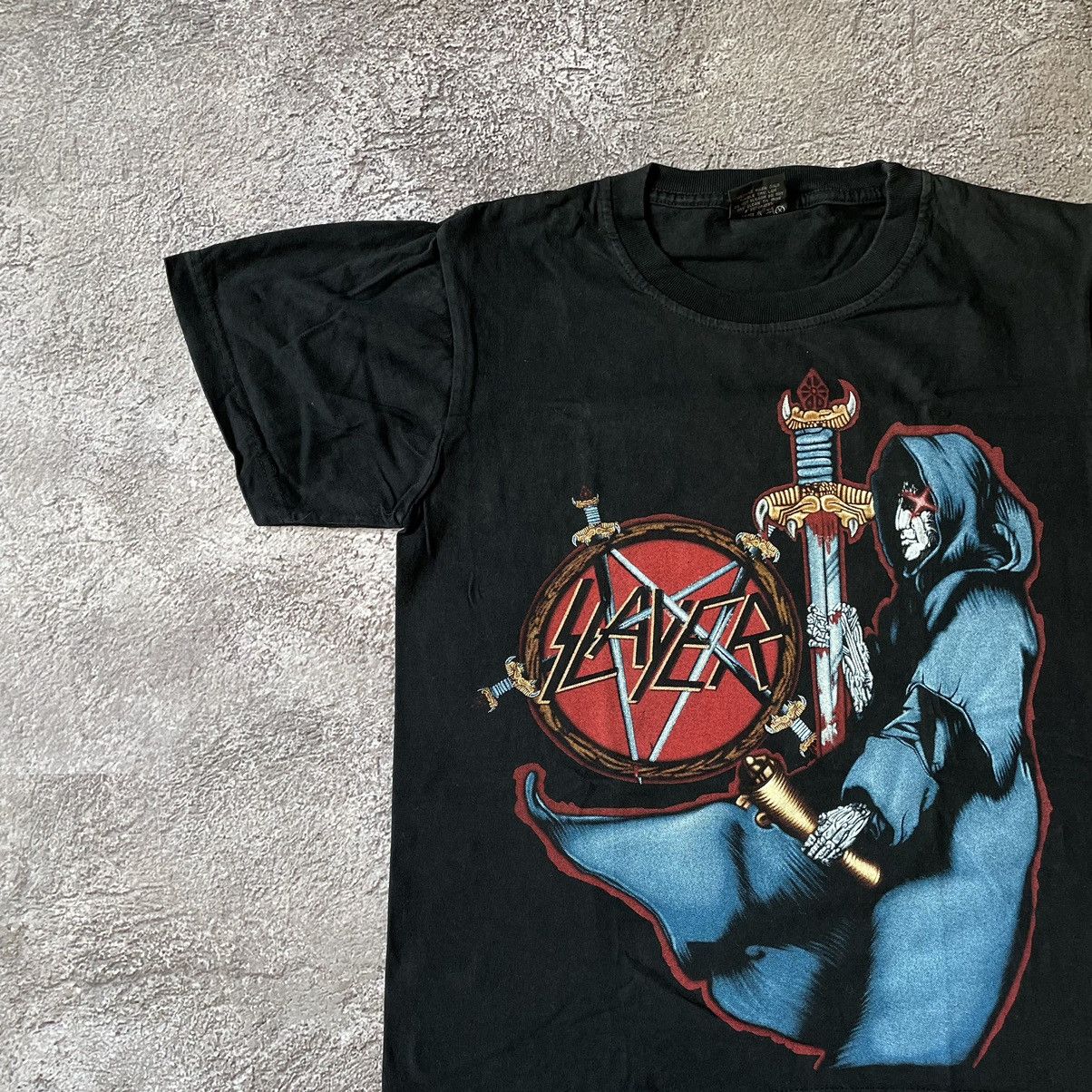 Vintage Vintage 90s Slayer Graphic Tee Punk Horror Thrashed Boxy S Size US S / EU 44-46 / 1 - 4 Thumbnail