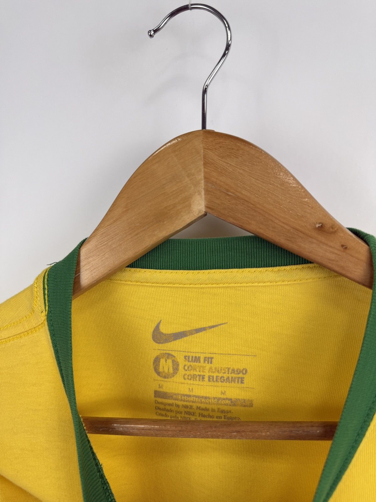 Nike 🇧🇷 Vintage Y2K Nike Brazil CBF Soccer T-Shirt Rare Retro Size US M / EU 48-50 / 2 - 5 Thumbnail