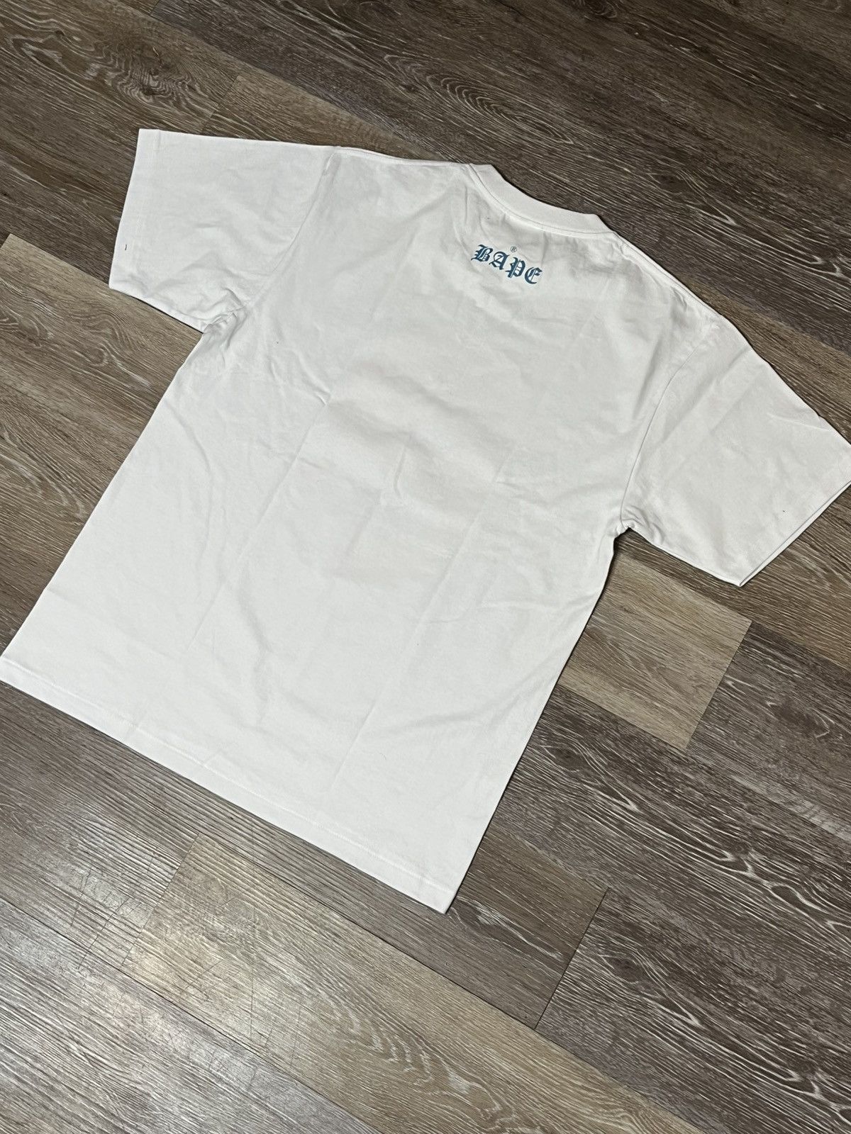 Bape BAPE 1993 WORLD GONE MAD HEAD LOGO TEE NEW WITH TAGS Size US L / EU 52-54 / 3 - 3 Thumbnail