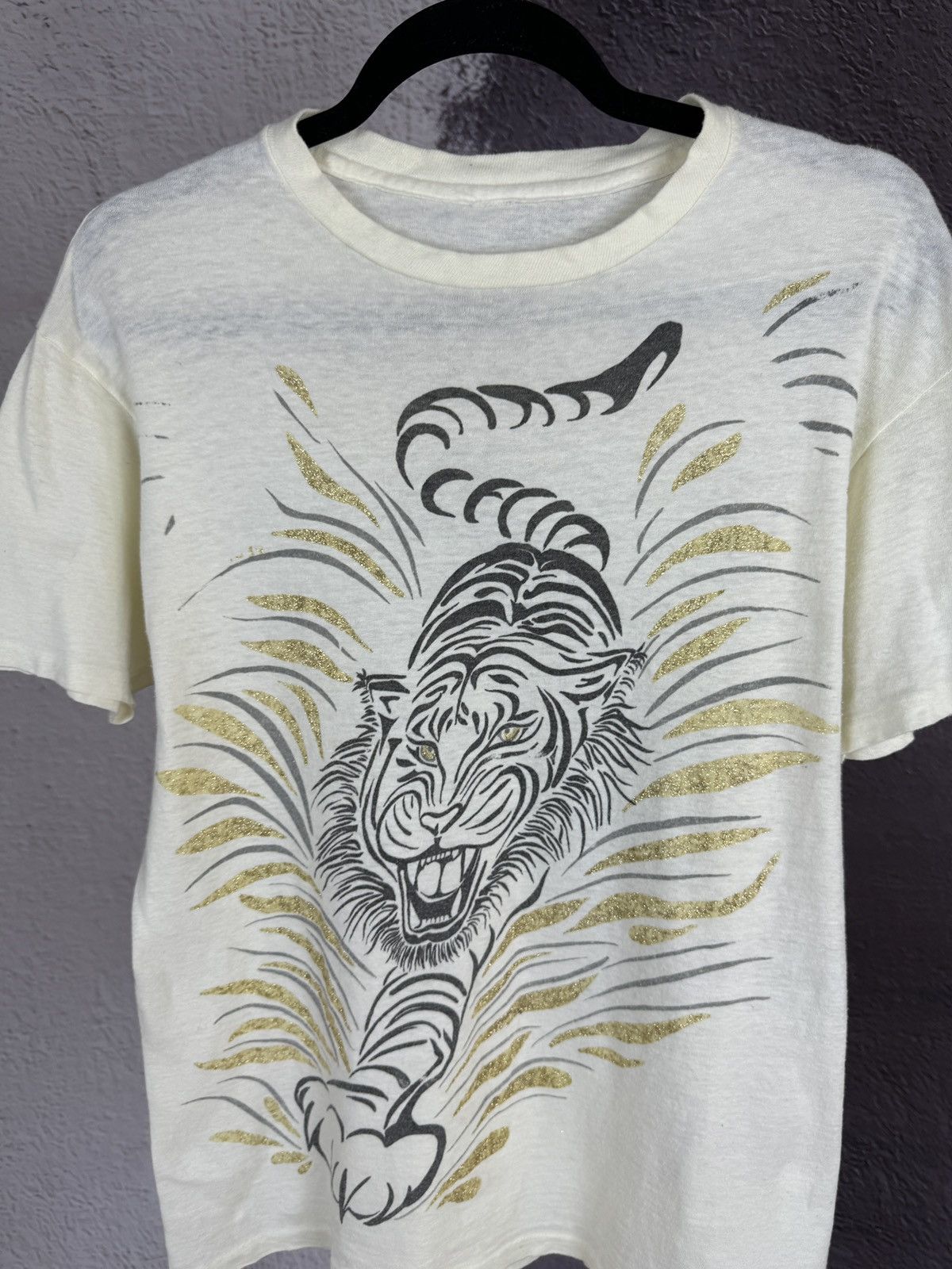 Vintage Vintage 90s single stitch double side Tiger print tee shirt Size US S / EU 44-46 / 1 - 7 Thumbnail