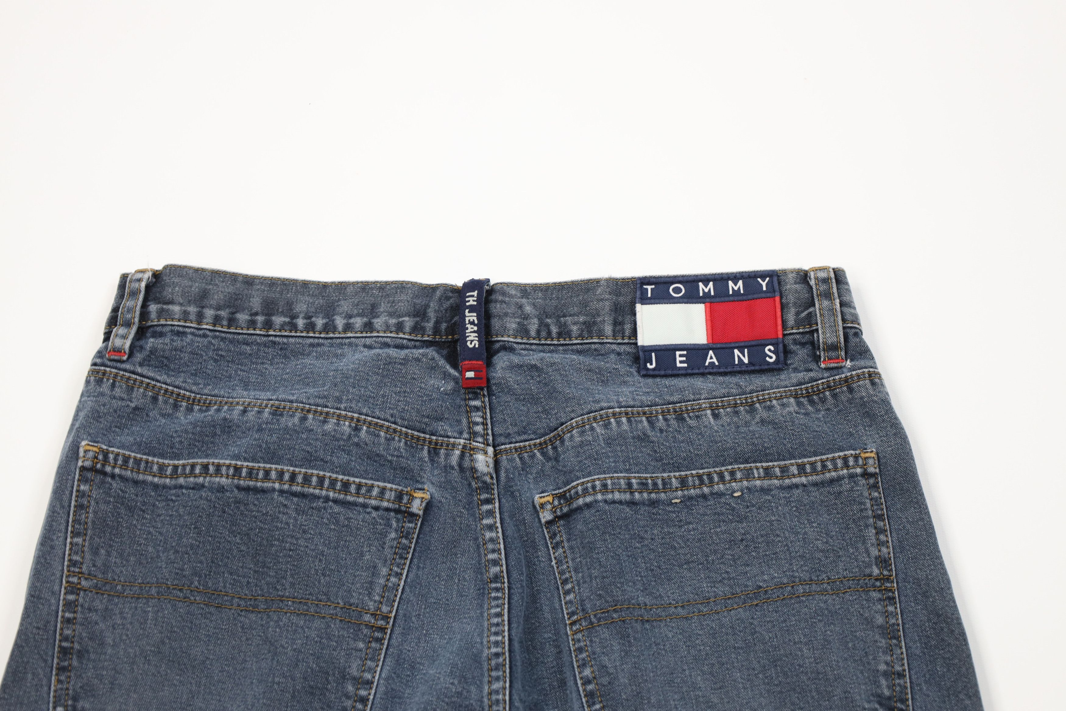 Tommy Hilfiger Vintage 90s Tommy Hilfiger Straight Leg Denim Jeans Blue Size US 31 - 10 Thumbnail