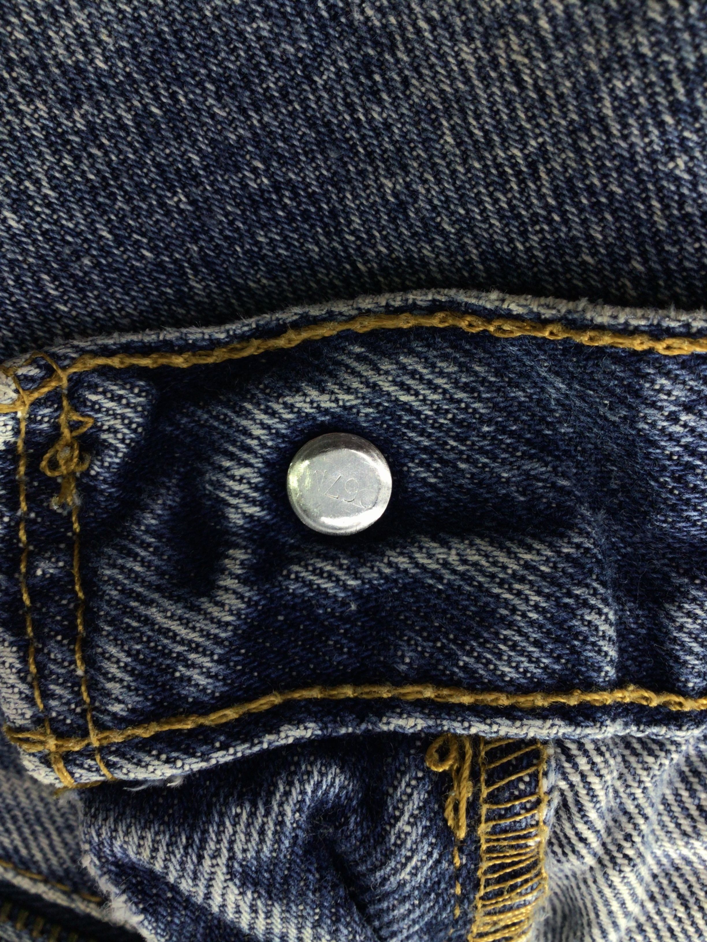 Levi's Vintage Levis 505 Jeans-J360 Size US 35 - 9 Thumbnail