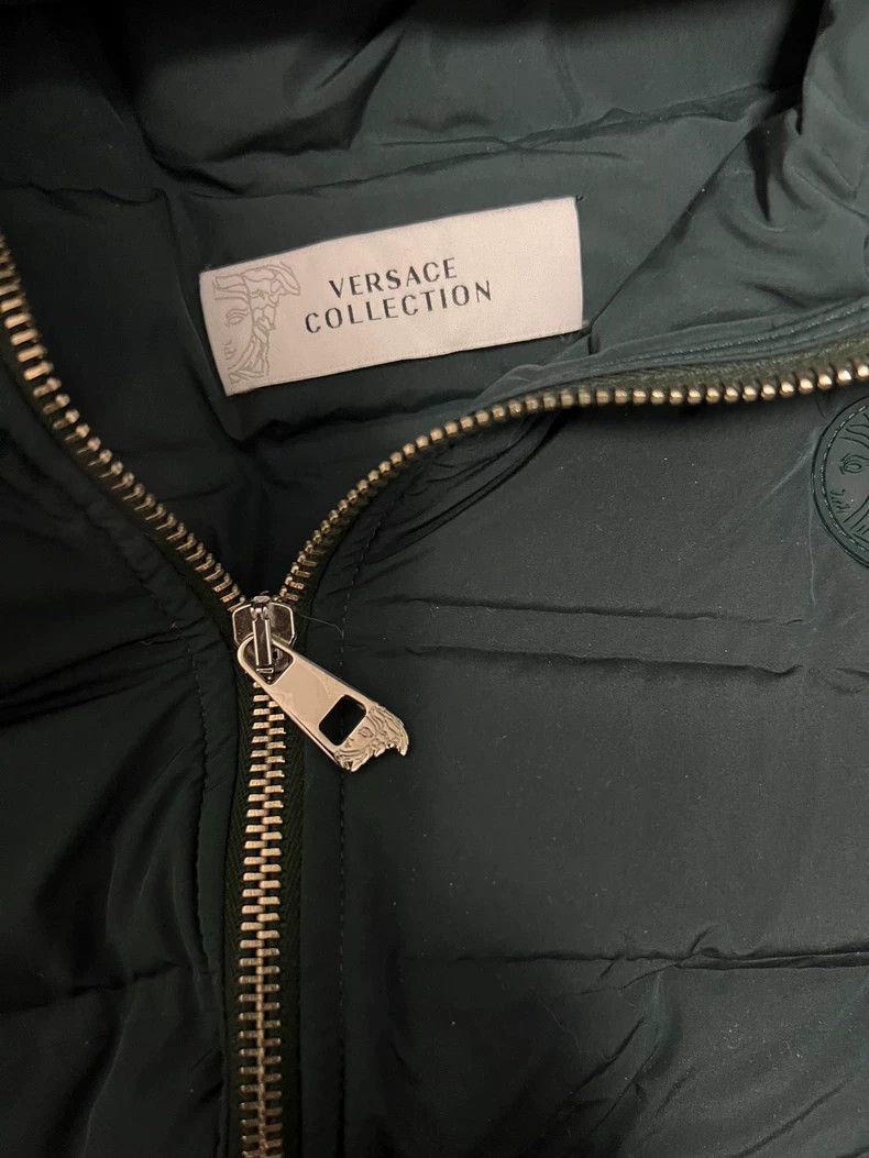 Versace Versace Goose down jacket logo on the chest Size L / US 10 / IT 46 - 6 Thumbnail