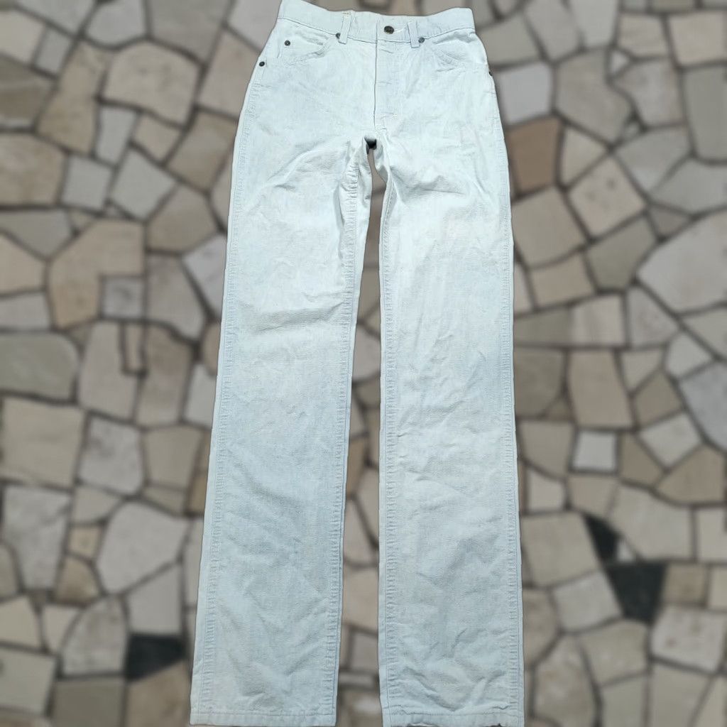 Lee VINTAGE Lee Jeans Womens 25 x 32 Inseam Light Blue Denim 5-Pocket Western 80s 90s USA Mens Women Girls Size 42" / US 20 - 1 Thumbnail
