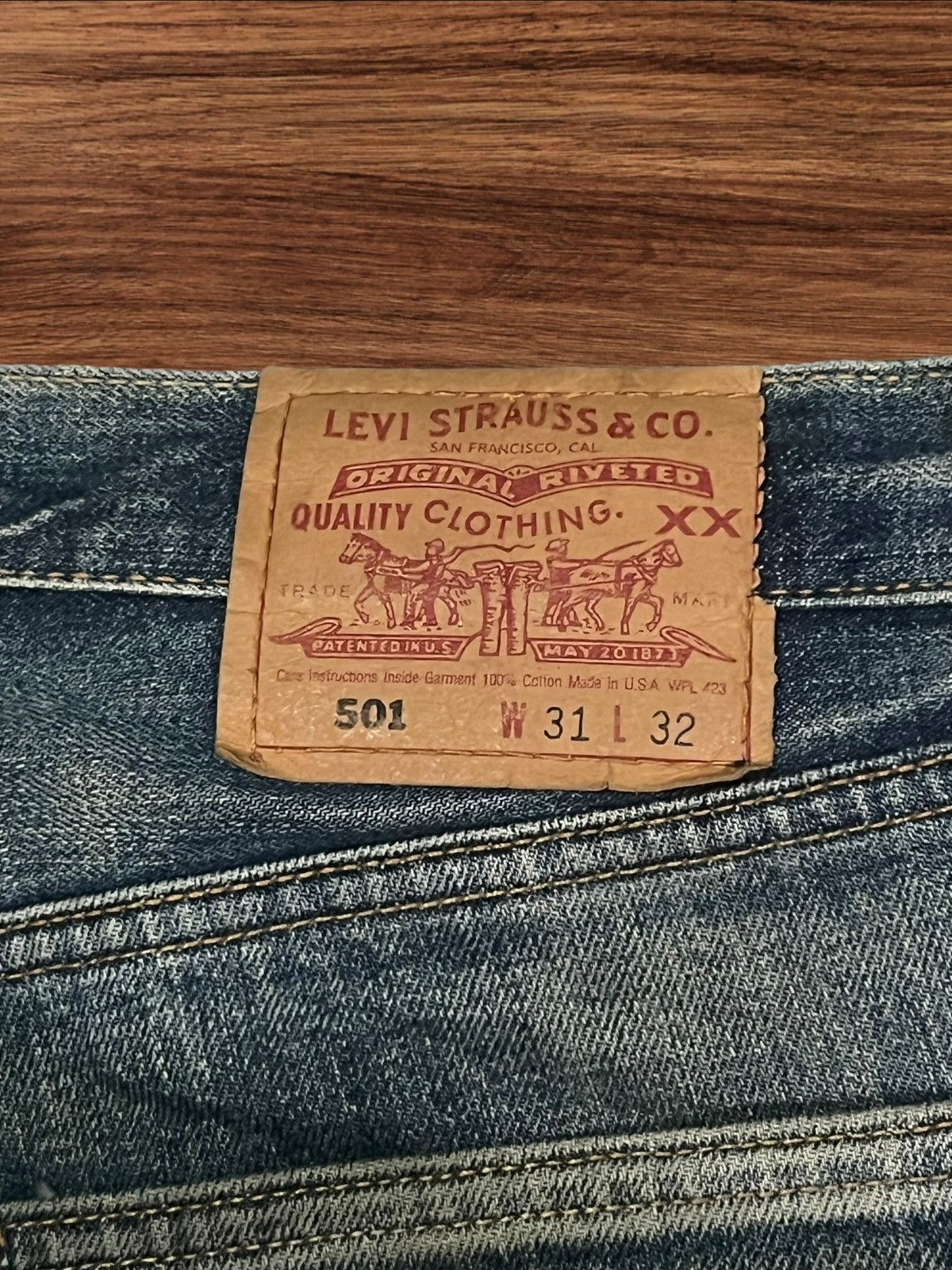 Levi's Vintage 90s Levi’s 501 Button Fly Dark Blue Faded Jeans Size US 31 - 11 Thumbnail