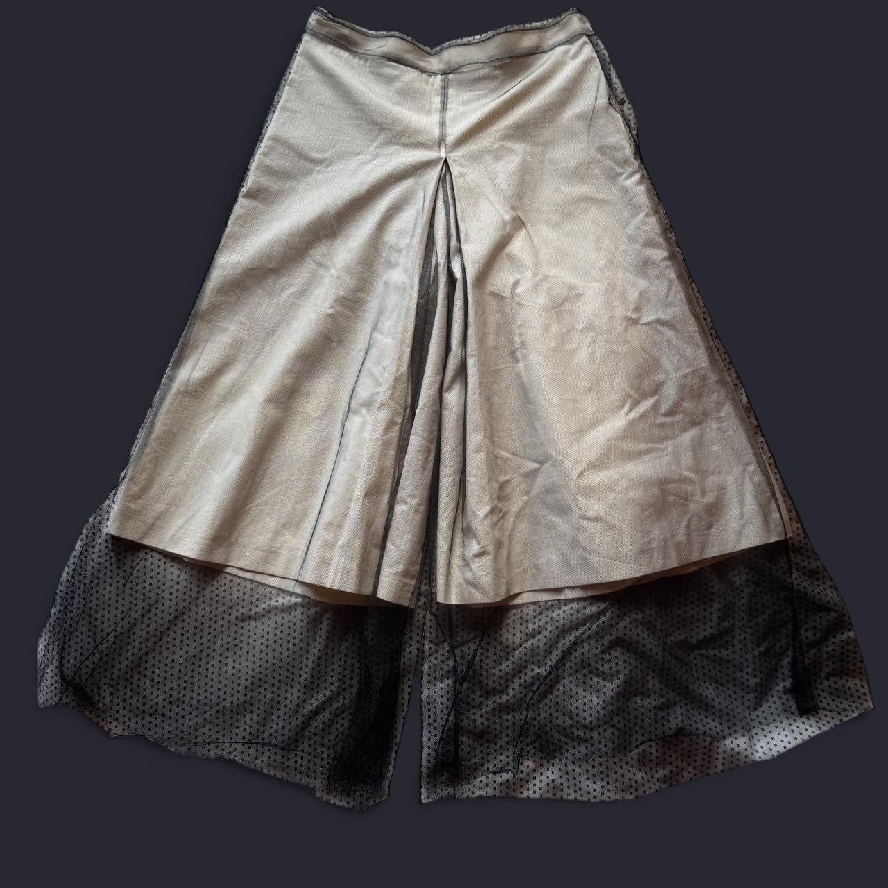 Maison Margiela Maison margiela mesh capri culottes Size 26" / US 2 / IT 38 - 1 Thumbnail