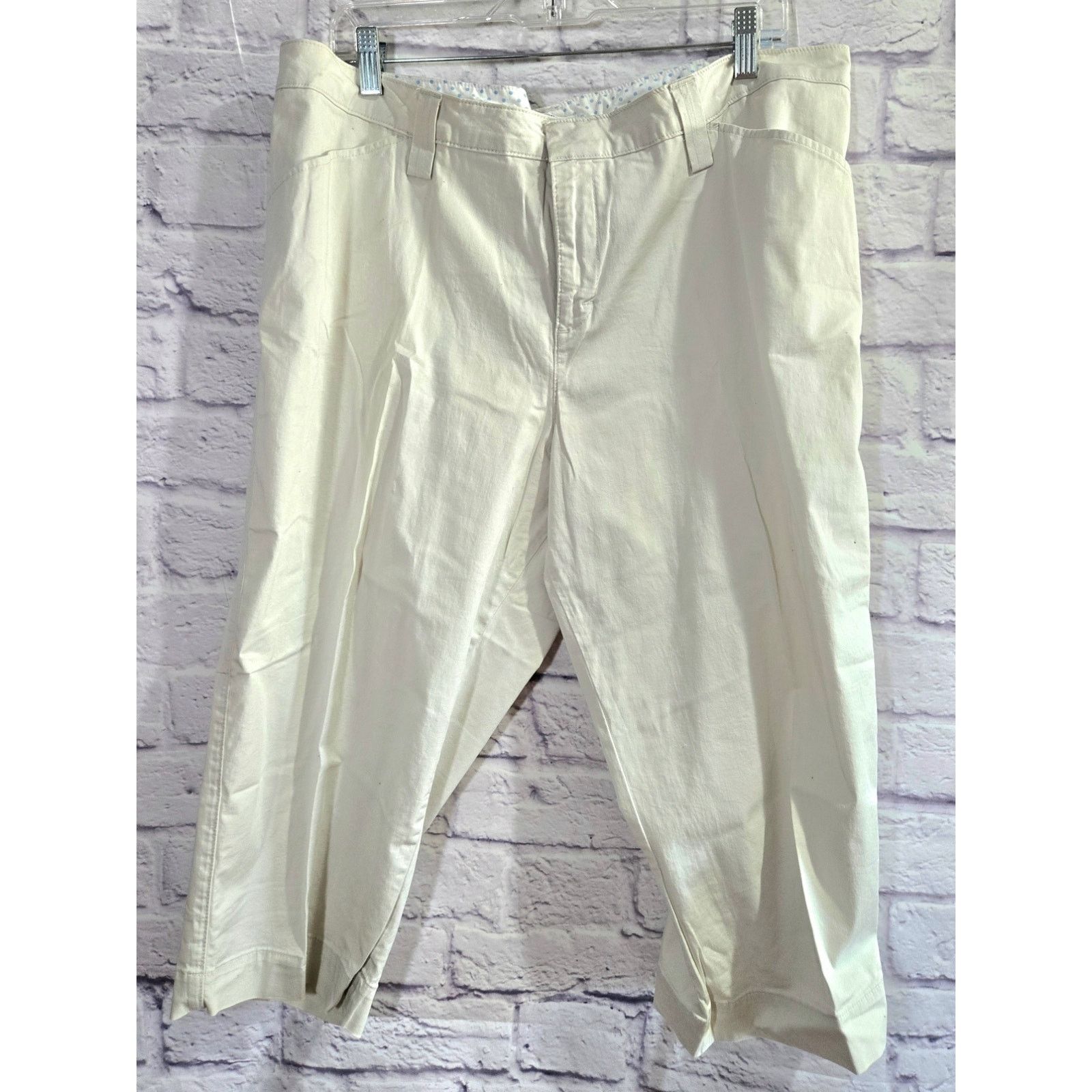 Other Lee Tan Just Below The Waist Cropped Pants 16W Plus Stretch Size 38" / US 16 / IT 52 - 1 Thumbnail