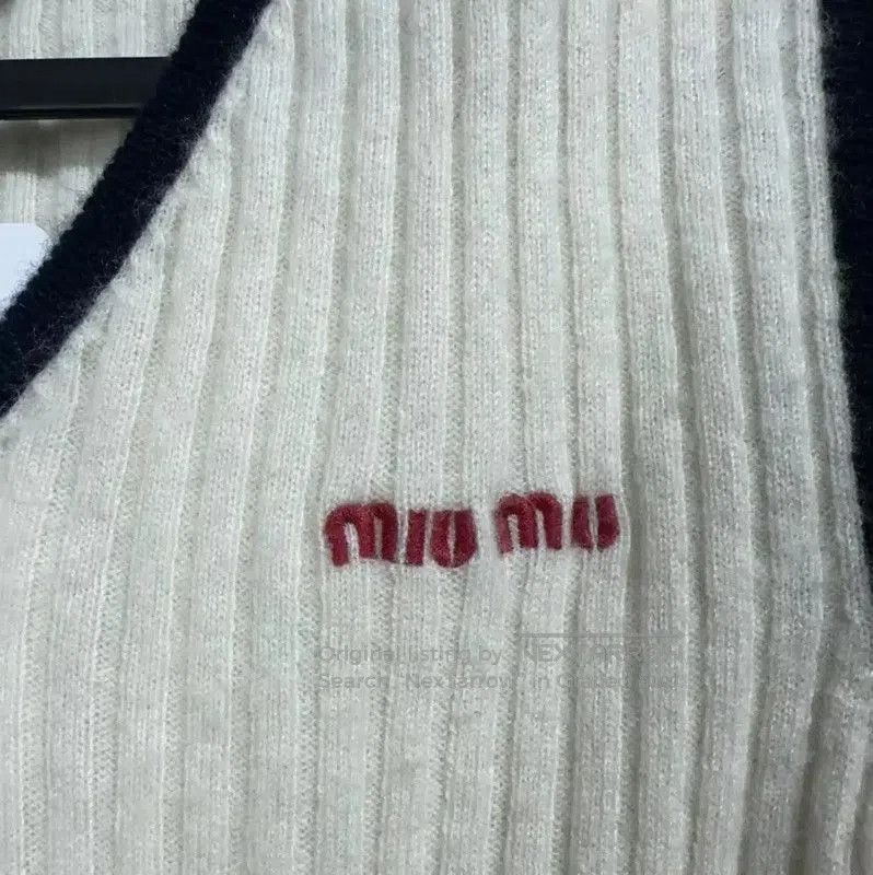 Miu Miu Miu Miu White Cotton Blend Pullover Sweater . Size XXS / US 00 / IT 34 - 3 Thumbnail