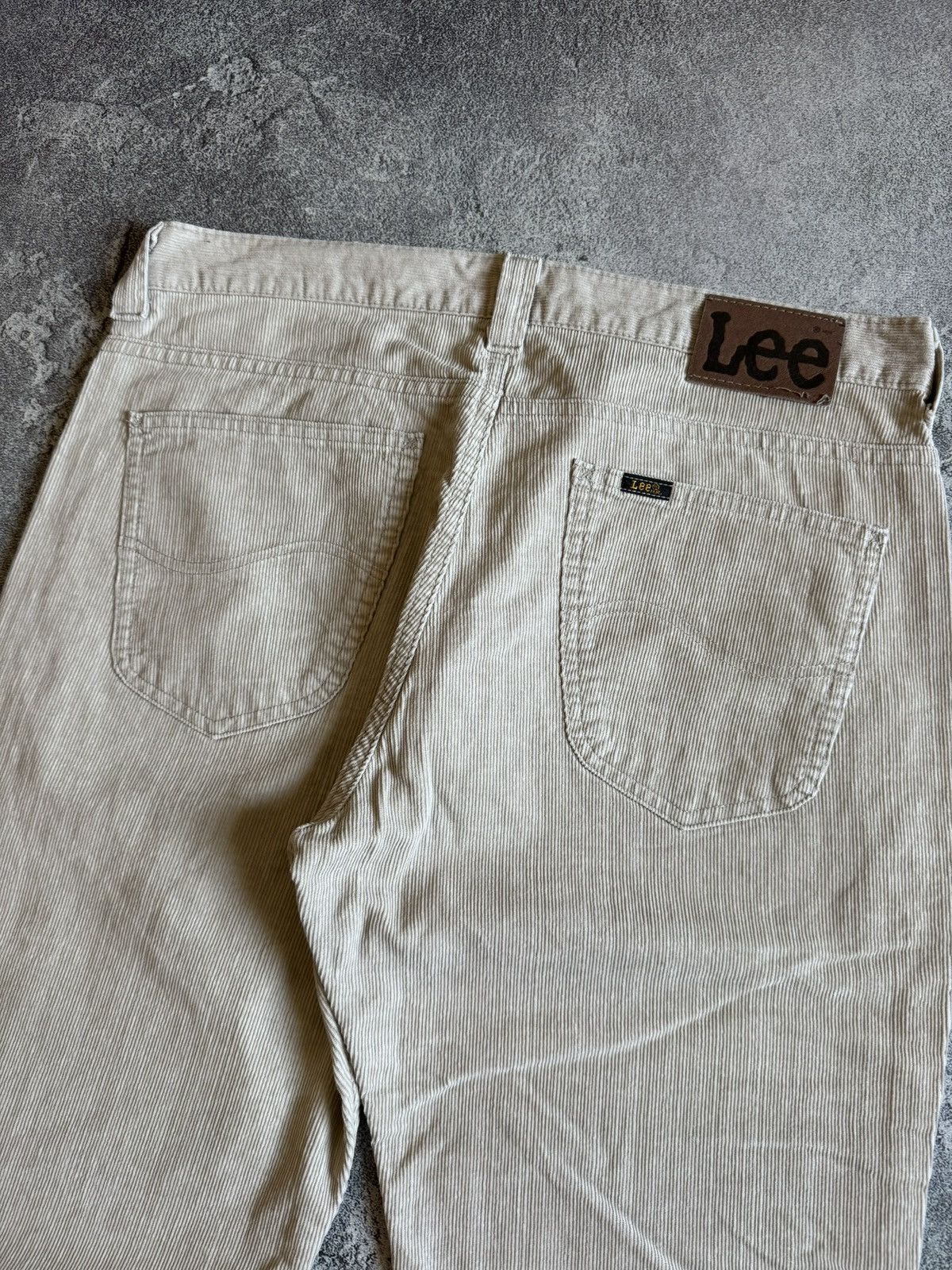 Lee Lee 36/36 Roscoe corduroy velvet pants trousers chinos retro Size US 36 / EU 52 - 3 Thumbnail