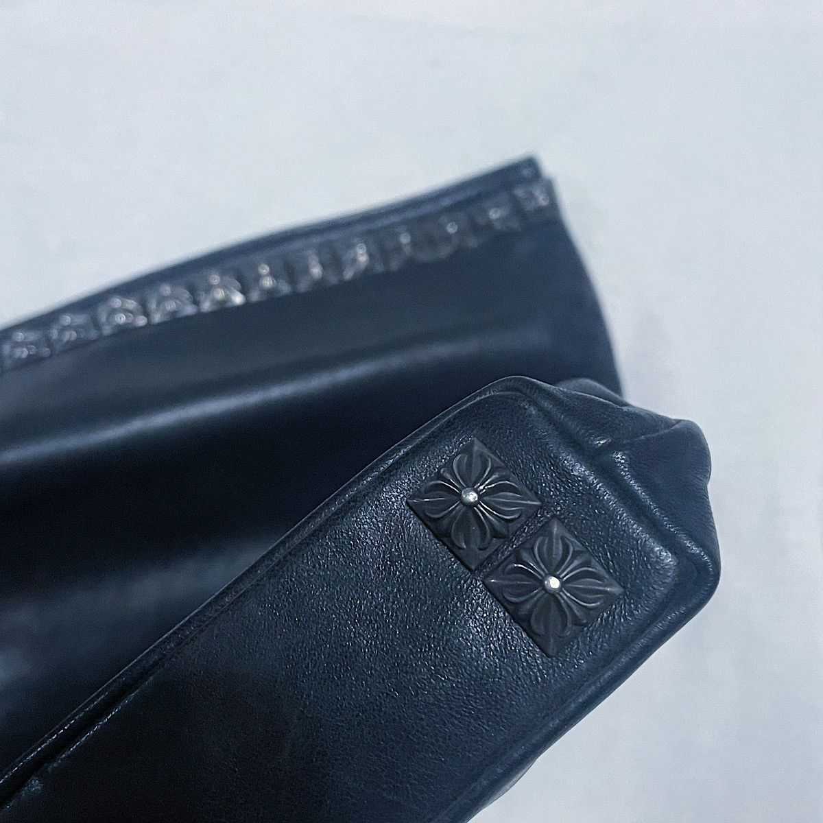 Chrome Hearts 💥SOLD💥 Chrome Hearts Pyramid Studs Clutch Bag Size ONE SIZE - 9 Thumbnail