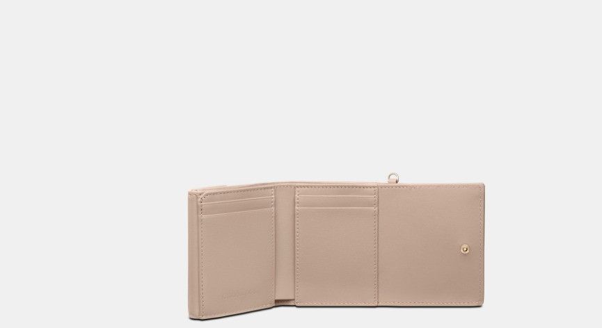 Dior o1w1db10225 Size: OS / S0181ON Lotus Wallet in Hazelnut Size ONE SIZE - 4 Thumbnail