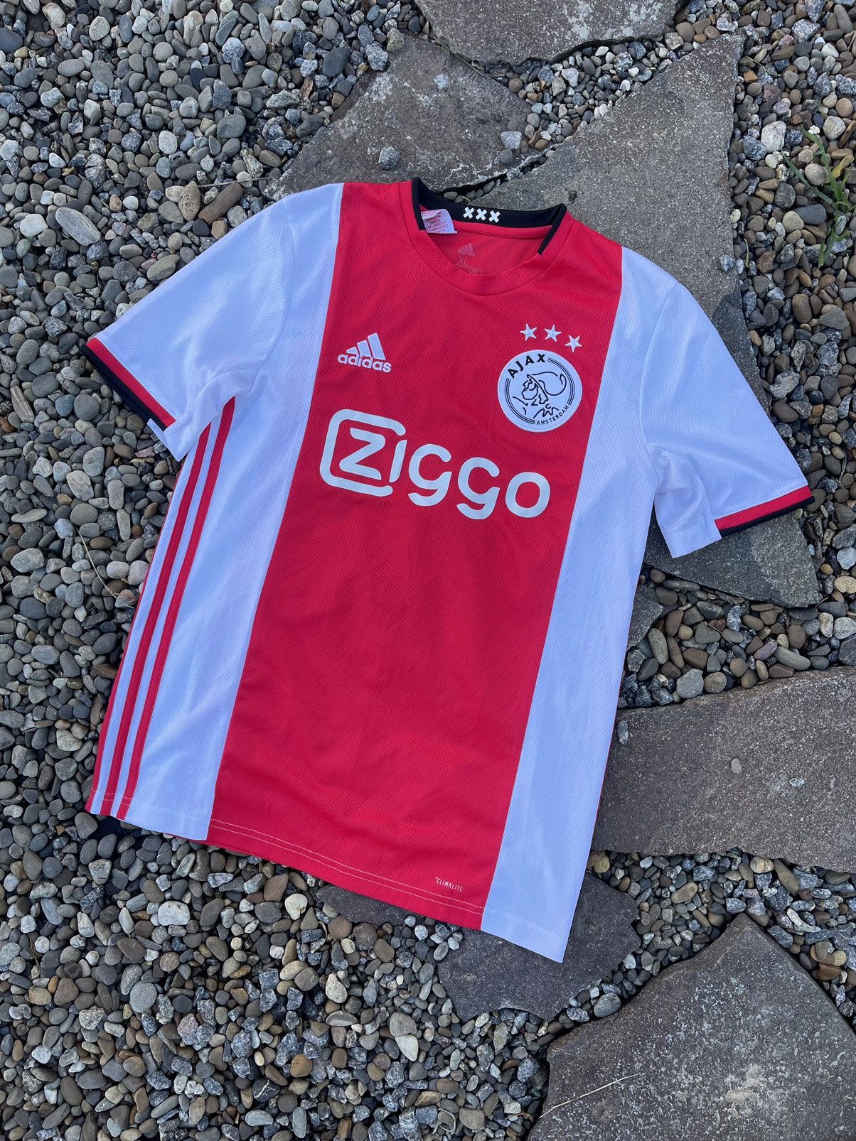 Adidas 2019 Adidas Ajax #22 Ziyech soccer jersey Size US XS / EU 42 / 0 - 3 Thumbnail