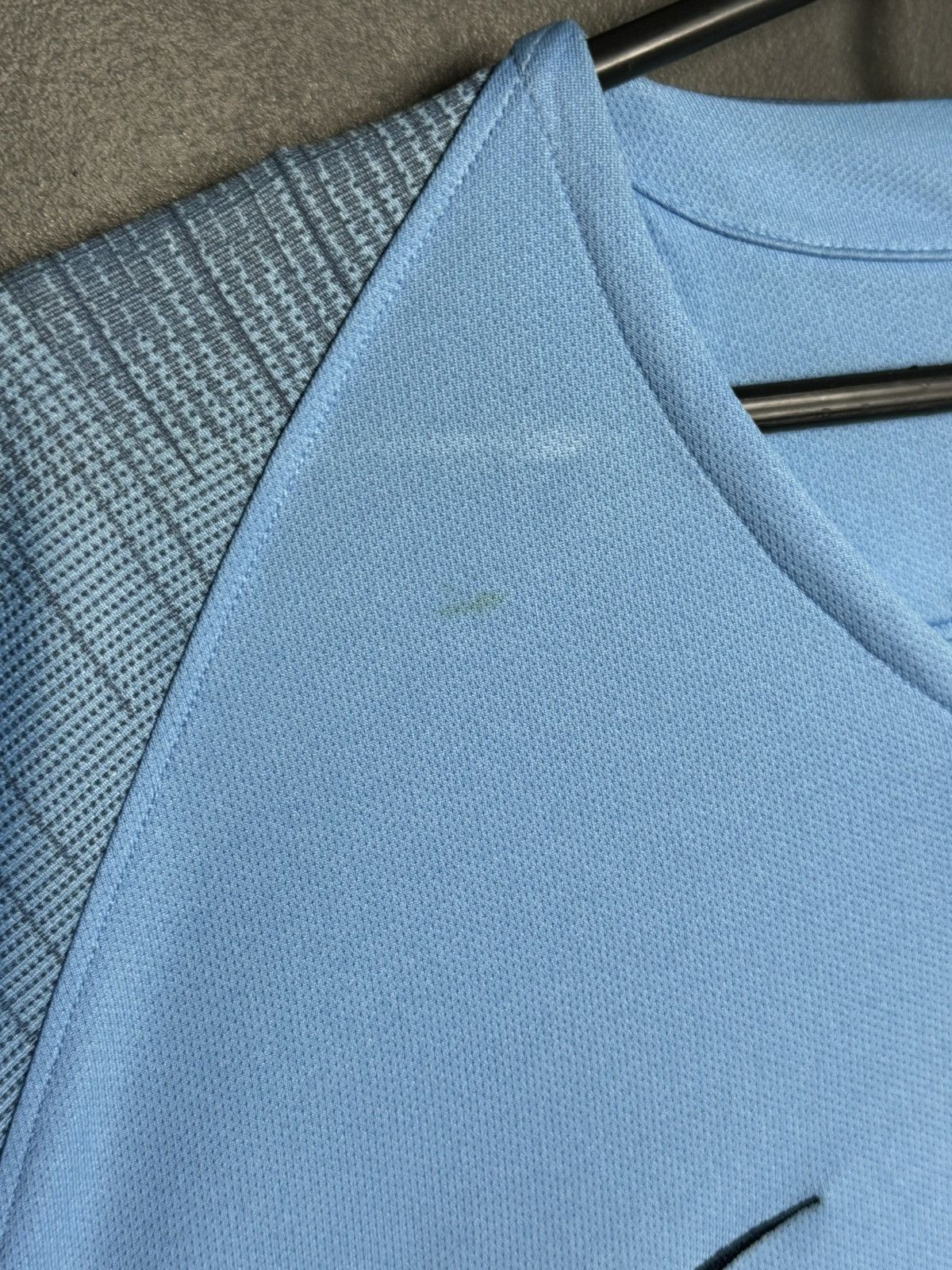 Nike Manchester City 18/19 Home Aguero Football Jersey Size US L / EU 52-54 / 3 - 9 Thumbnail