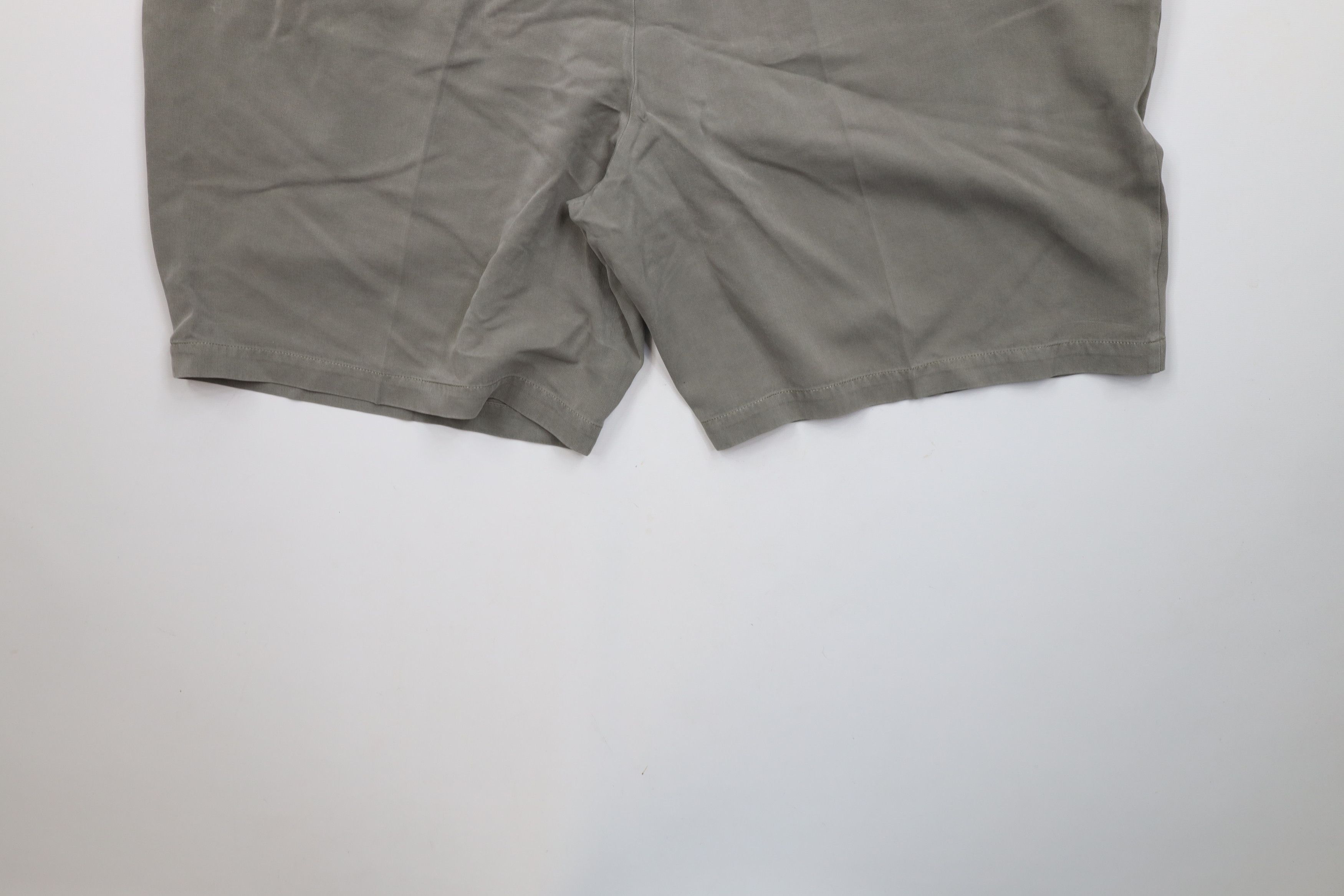 Tommy Bahama × Vintage Vintage Tommy Bahama Above Knee Silk Chino Shorts Green Size US 42 / EU 58 - 11 Thumbnail