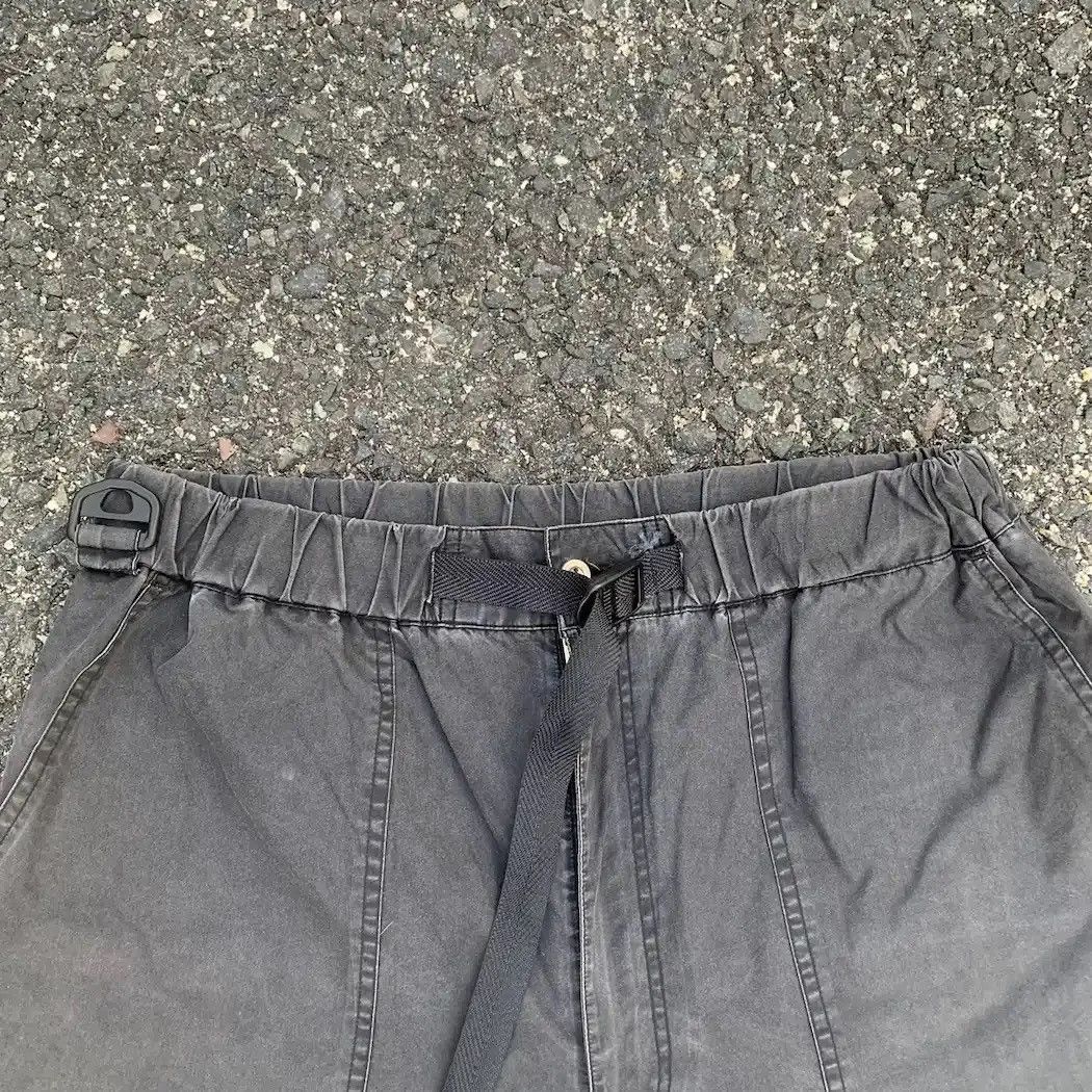 Japanese Brand BAGGY SUPERIOR TROUSERS JAPANESE VINTAGE FADED HIKING BELT Size US 34 / EU 50 - 4 Thumbnail