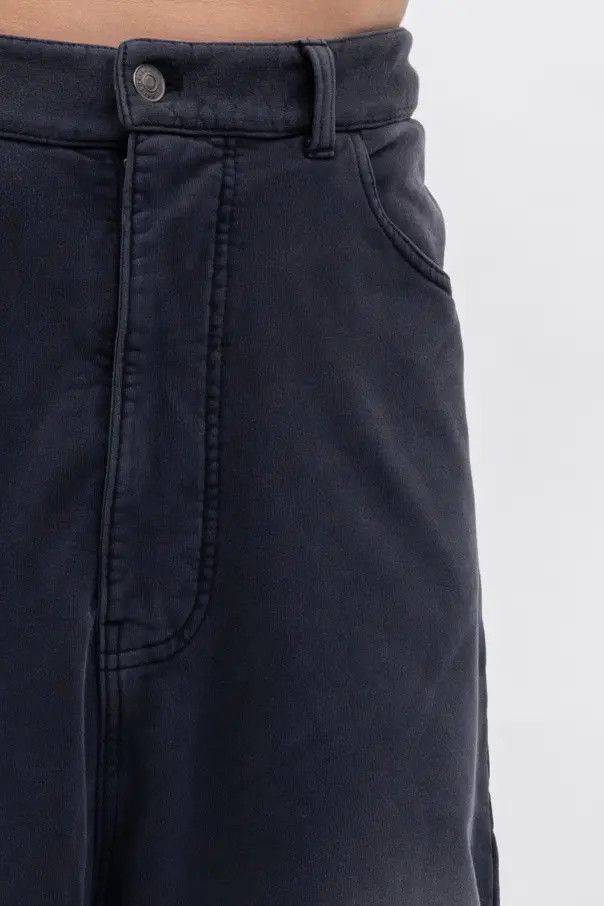 Balenciaga o1in1g1024 Baggy Sweatpants & Joggers in Black Size US 26 / EU 42 - 5 Thumbnail