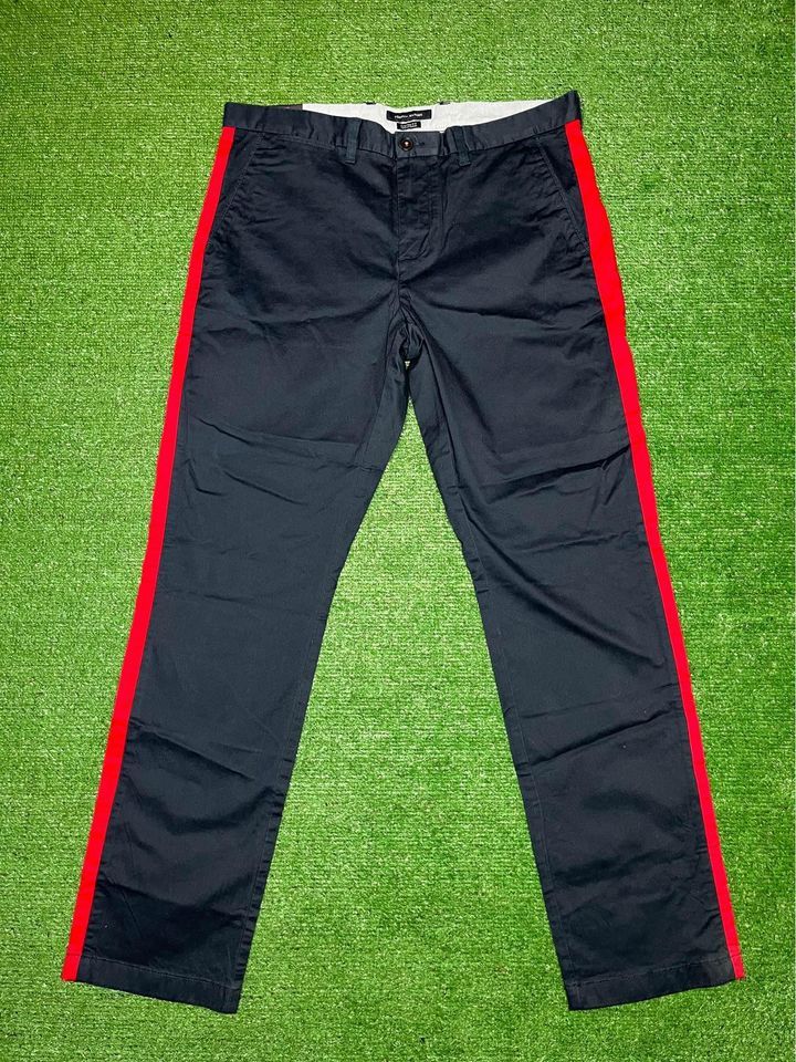 Tommy Hilfiger Tommy Hilfiger Pamts Size 36 Size US 36 / EU 52 - 1 Thumbnail