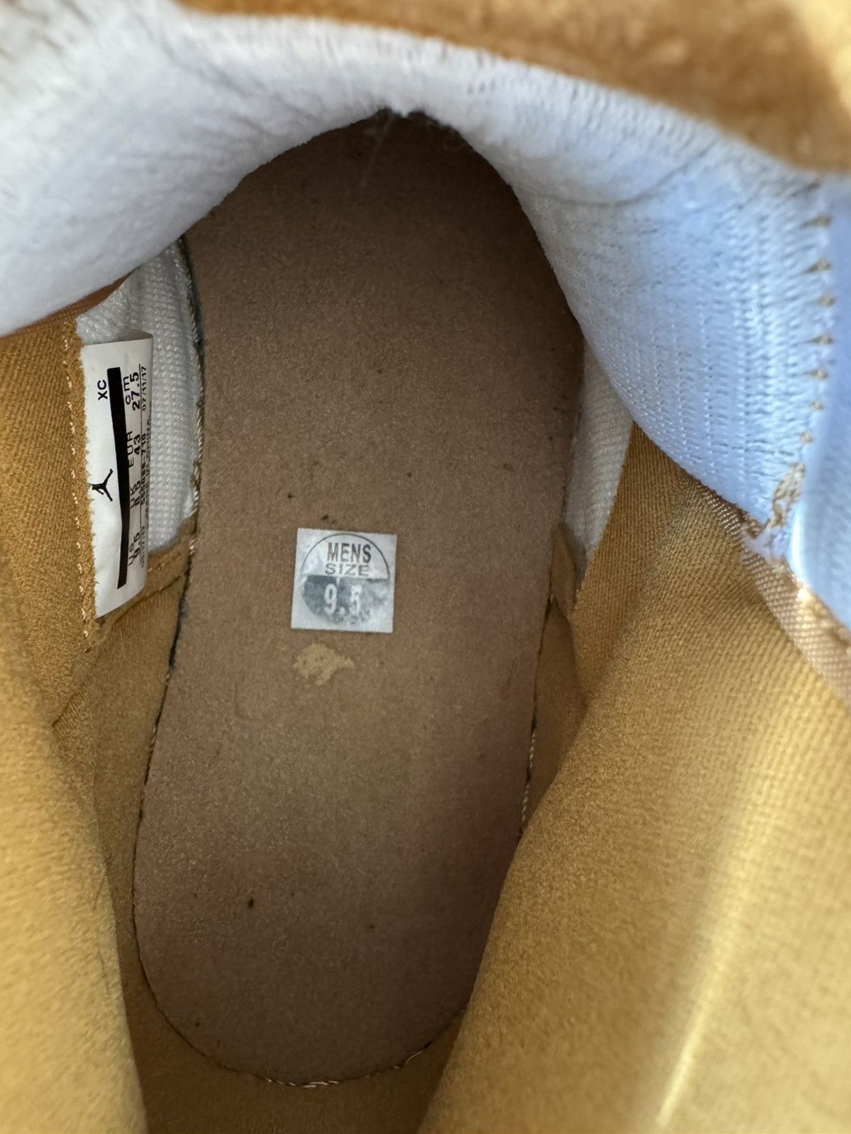 Nike Nike Air Jordan 1 Retro High OG Wheat Golden Harvest Sz 9.5 Size US 9.5 / EU 42-43 - 5 Thumbnail
