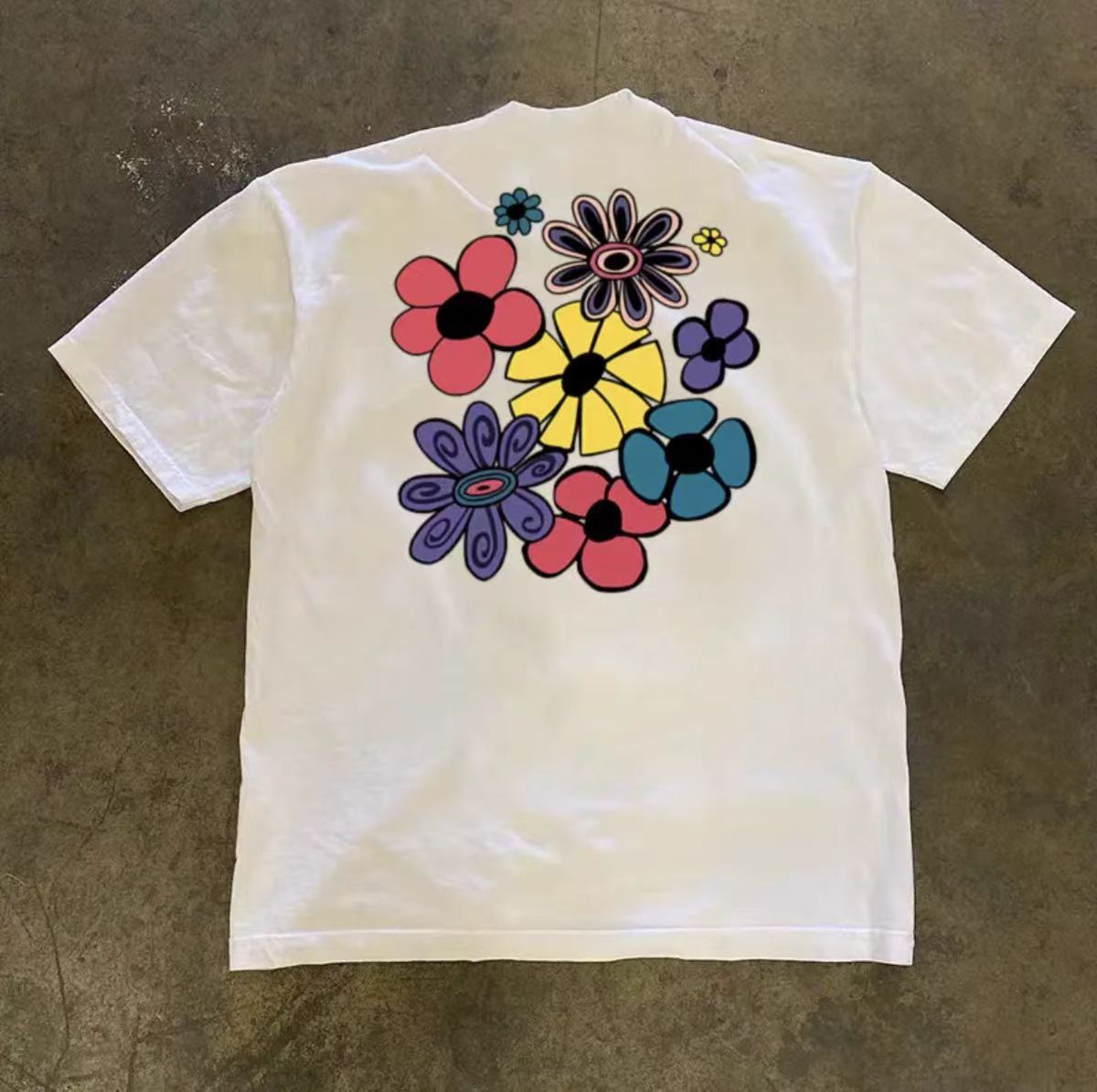 Vintage Sunflower print casual retro cotton tee Size US M / EU 48-50 / 2 - 1 Thumbnail