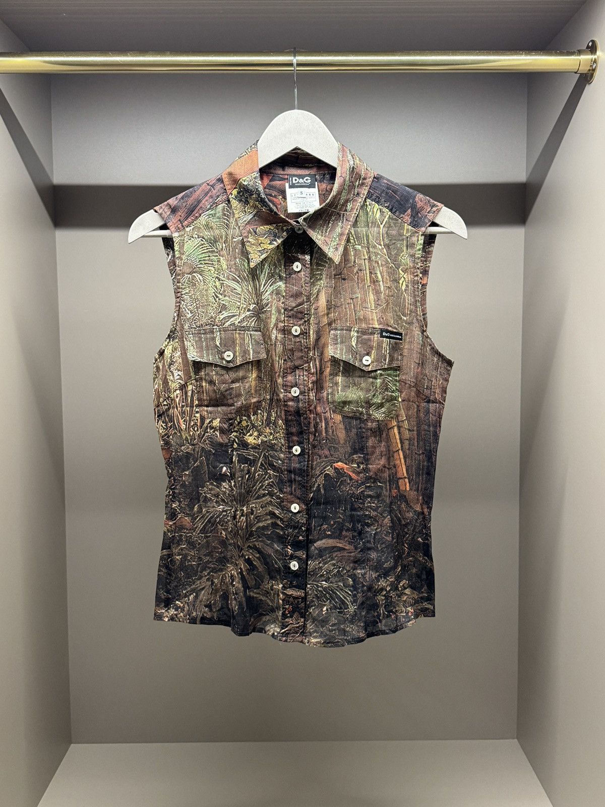 Dolce & Gabbana vintage Dolce & Gabbana camo shirt 90s Size S / US 4 / IT 40 - 1 Thumbnail