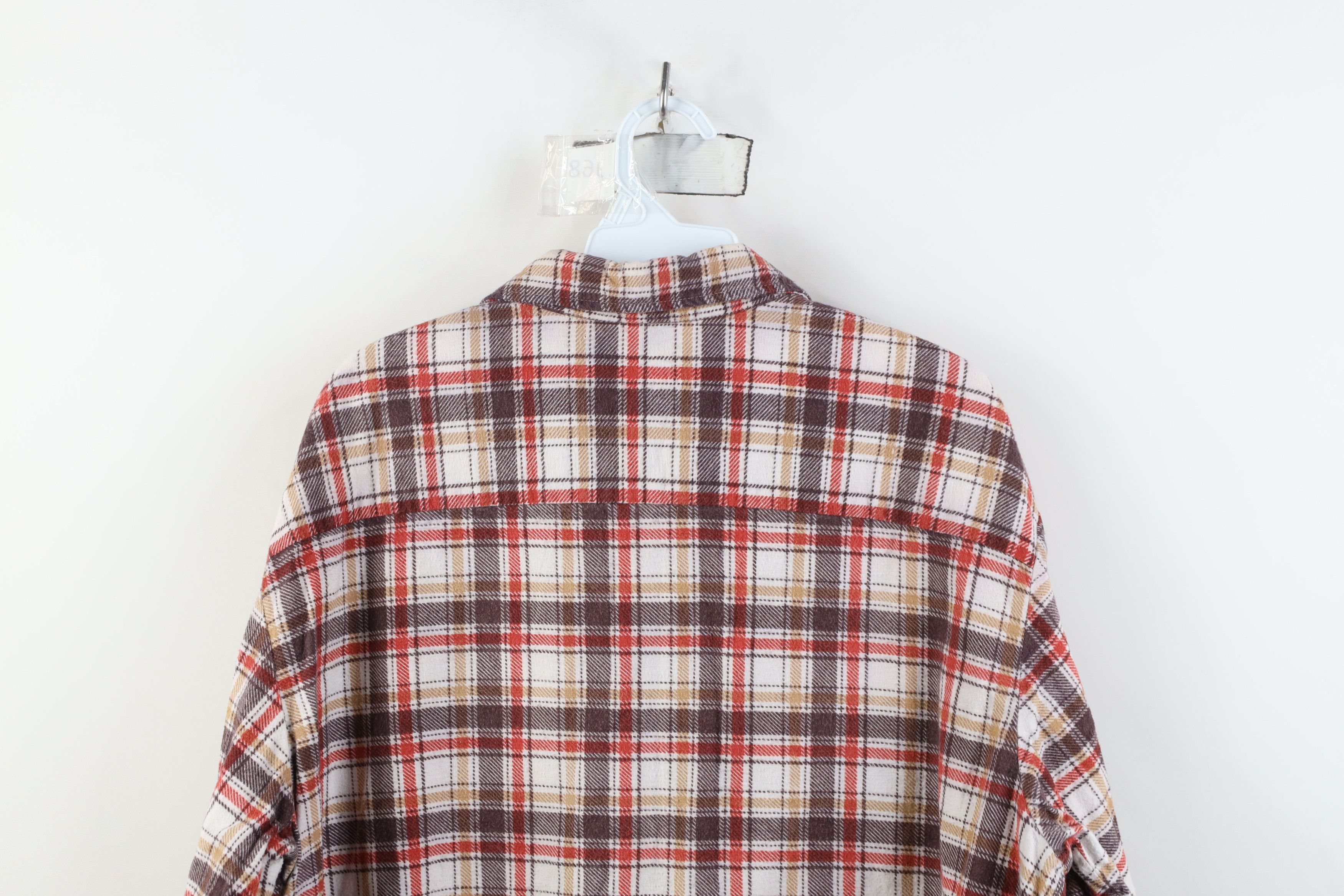 Vintage Vintage 70s Streetwear Heavyweight Button Shirt Plaid Size US XL / EU 56 / 4 - 11 Thumbnail