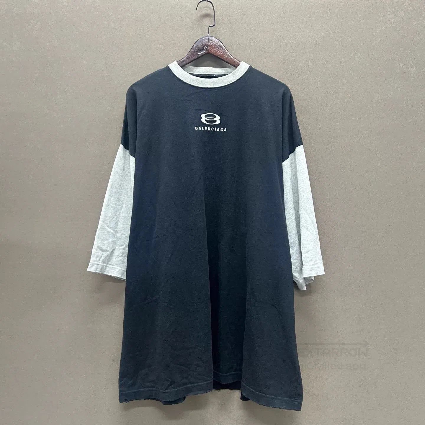 Balenciaga Black & Gray Long Sleeve Contrast T-Shirt. Size US M / EU 48-50 / 2 - 1 Thumbnail