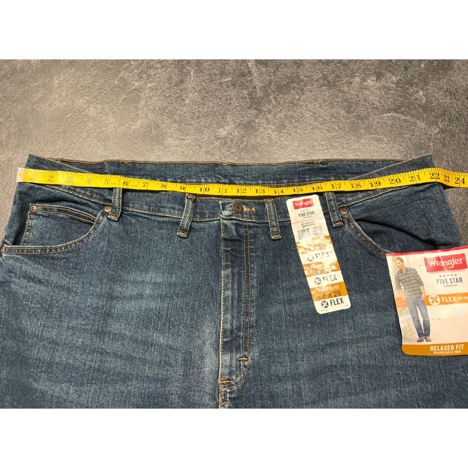 Wrangler VINTAGE Wrangler Jeans Men’s Straight Fit 44x29 Blue Cotton Stretch 13MWZ Cowboy Stars USA Size US 44 / EU 60 - 5 Thumbnail