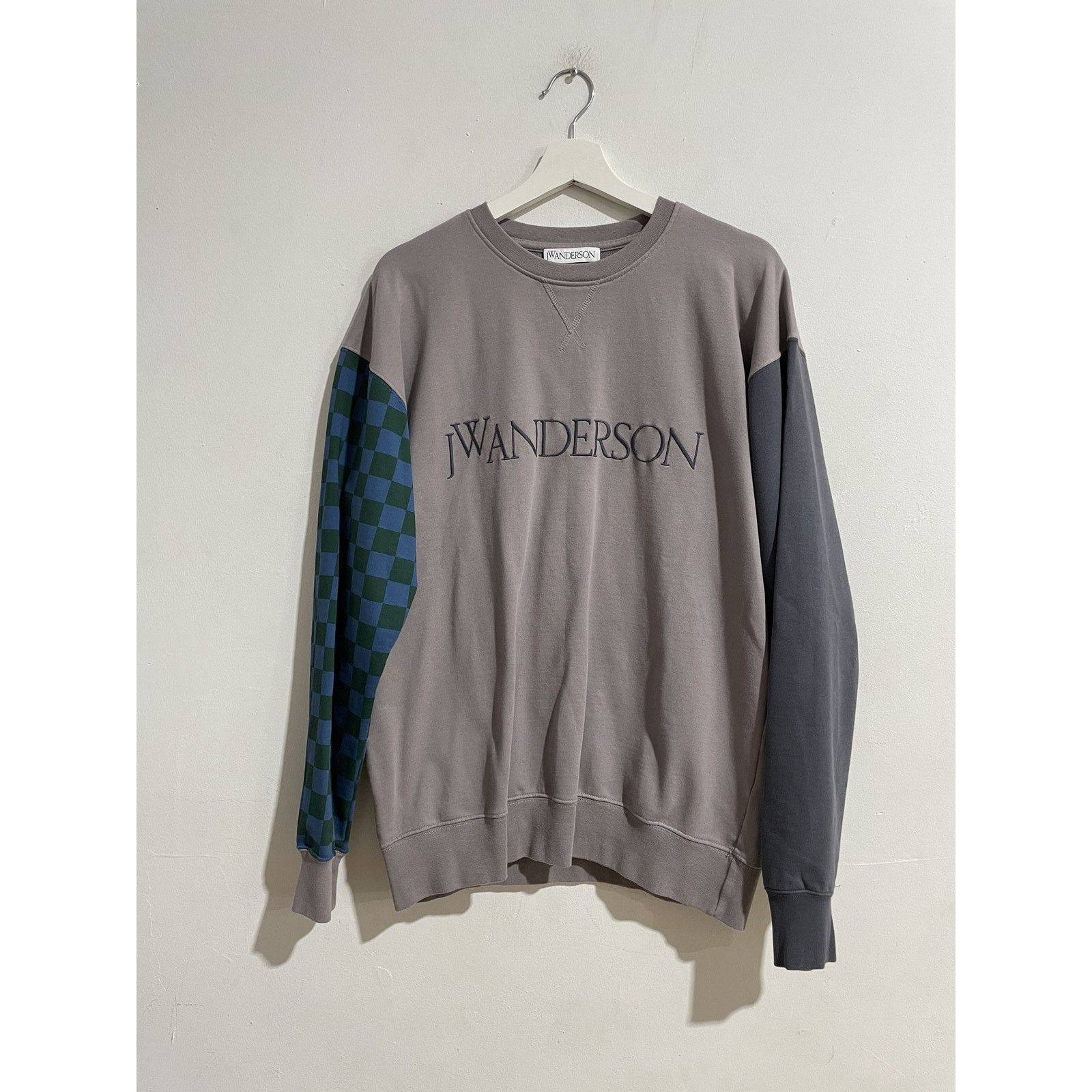 Fendi JW ANDERSON COLOR BLOCK LOGO CREWNECK SWEATSHIRT SIZE MEDIUM Size US M / EU 48-50 / 2 - 1 Thumbnail