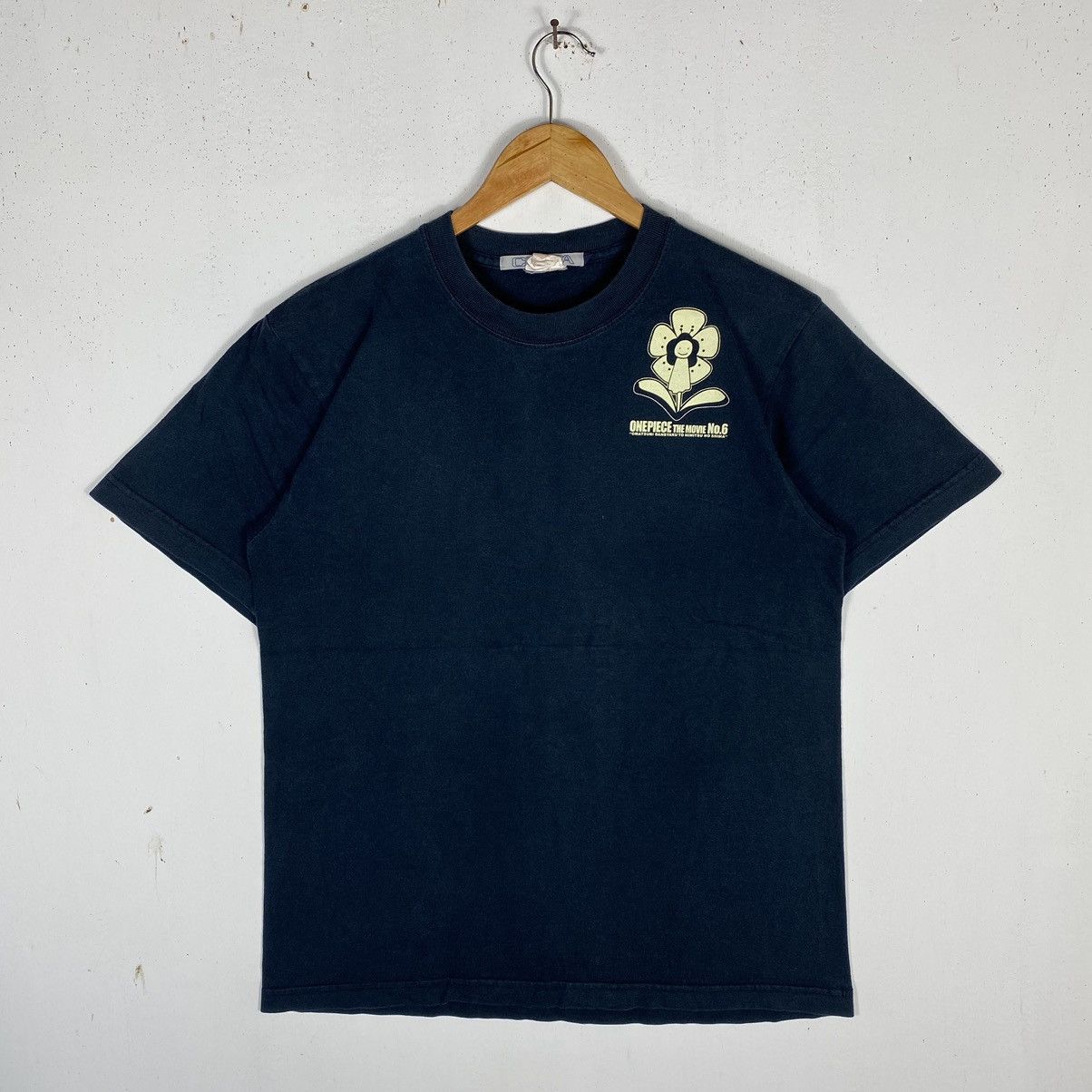 Anime × Cartoon Network × Vintage VINTAGE ONE PIECE THE MOVIE NO.6 ANIME TEE Size US M / EU 48-50 / 2 - 5 Thumbnail
