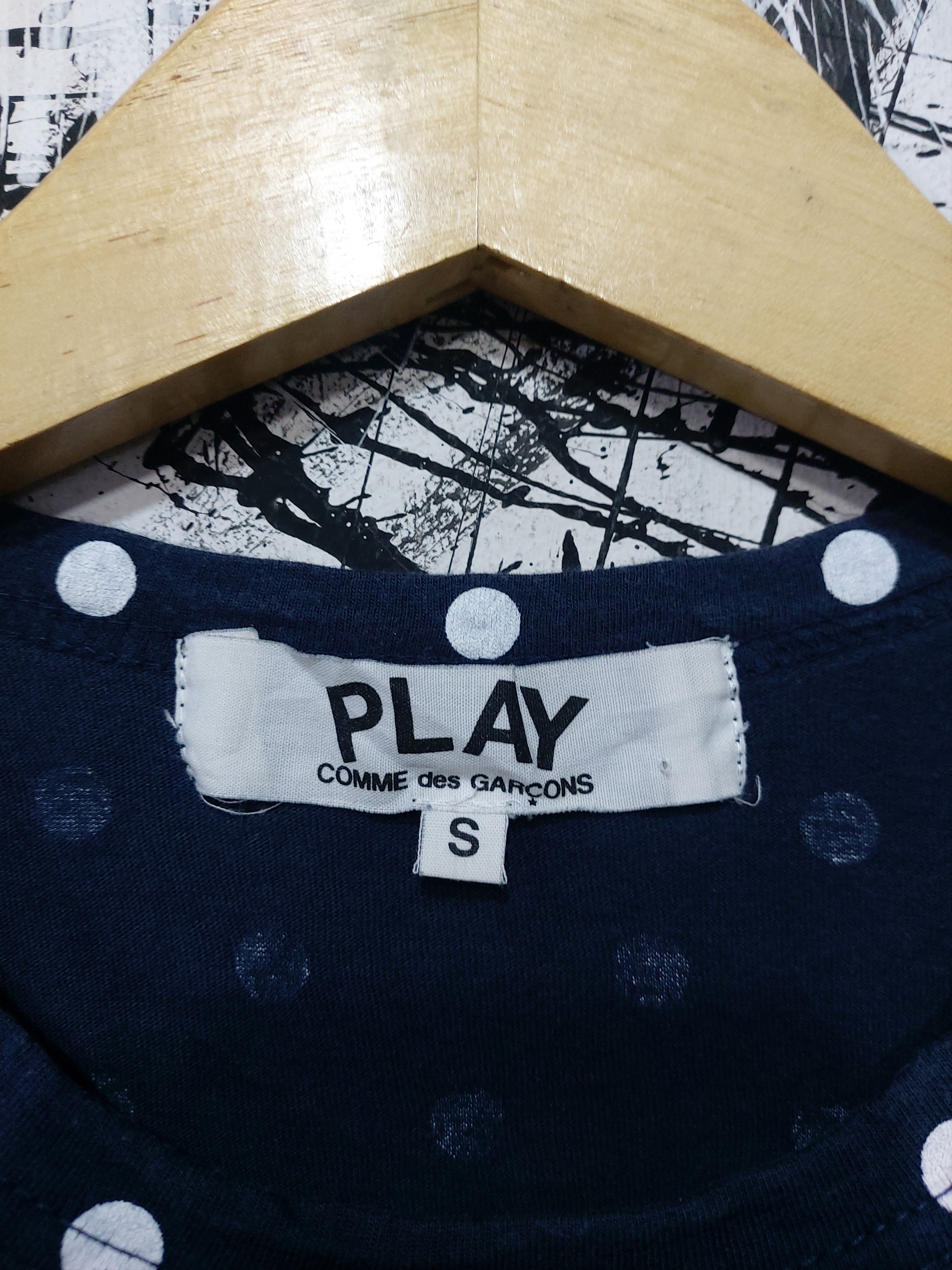Comme des Garcons COMME DES GARCONS PLAY AD 2013 POLKA DOT LONGSLEVEE Size US S / EU 44-46 / 1 - 3 Thumbnail