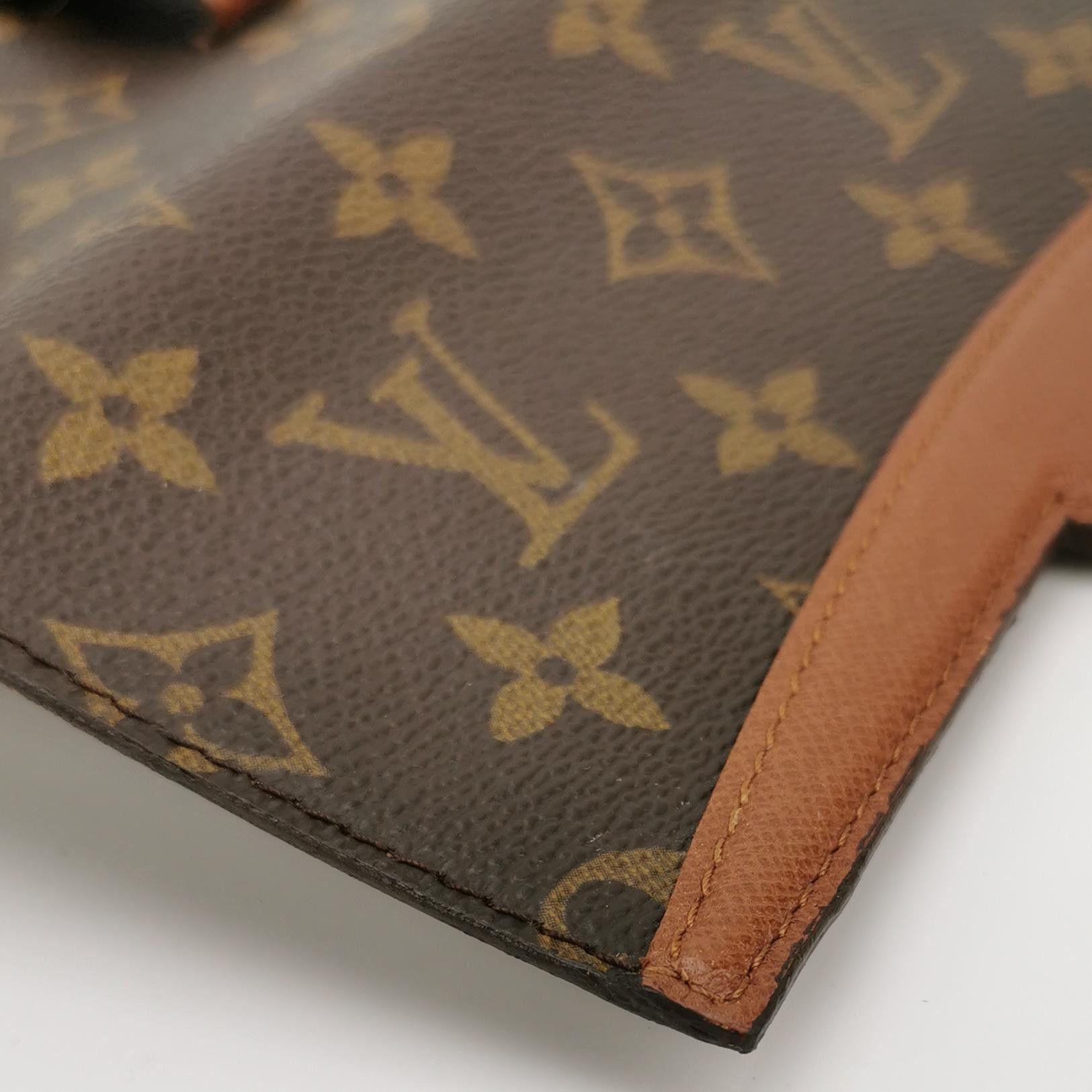 Louis Vuitton Louis Vuitton (LV) Cowhide and Monogram Printed Second-Hand Size ONE SIZE - 8 Thumbnail