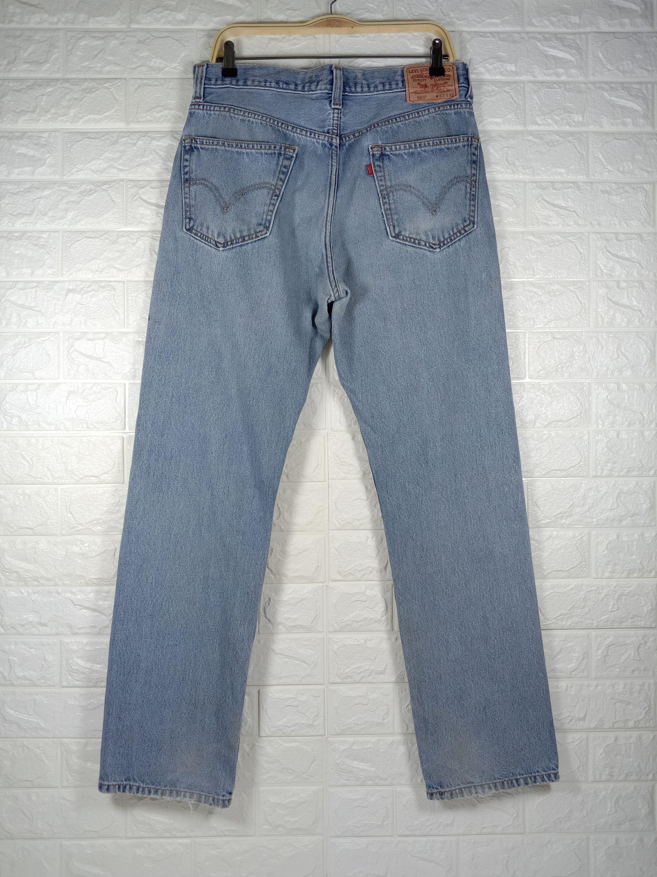 Levi's Vintage Levi's 505 Jeans Regular Fit Light Wash Denim Size US 33 - 5 Thumbnail